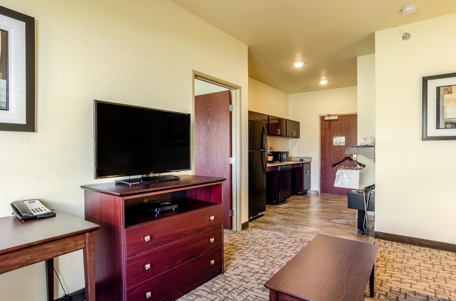 Cobblestone Hotel & Suites - Gering/Scottsbluff photo 14