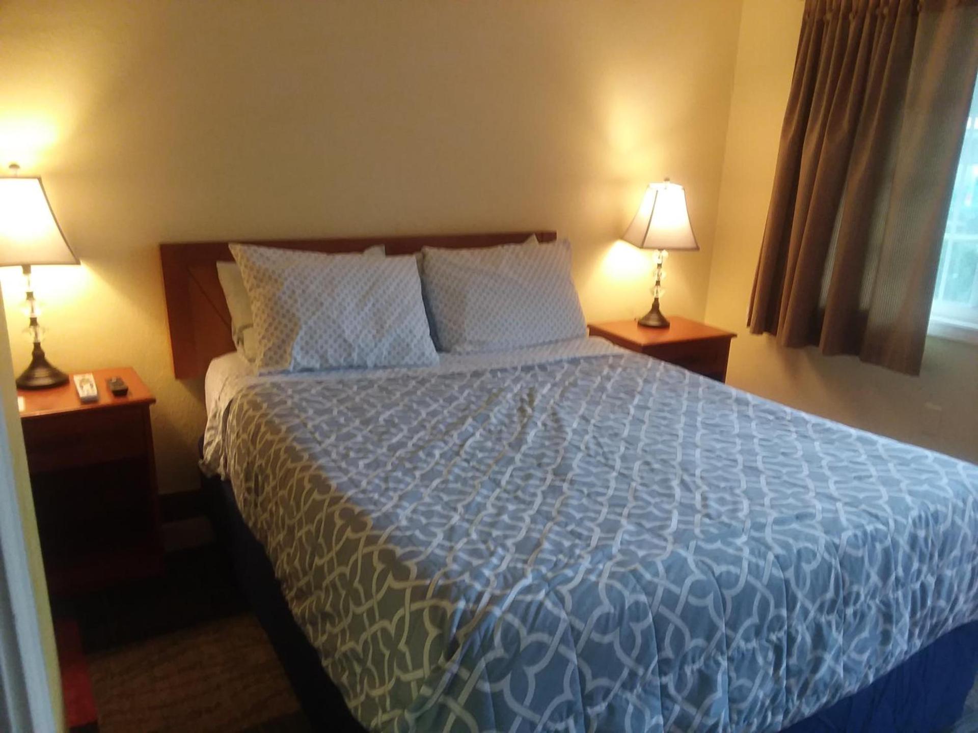 Shiny Motel photo 26