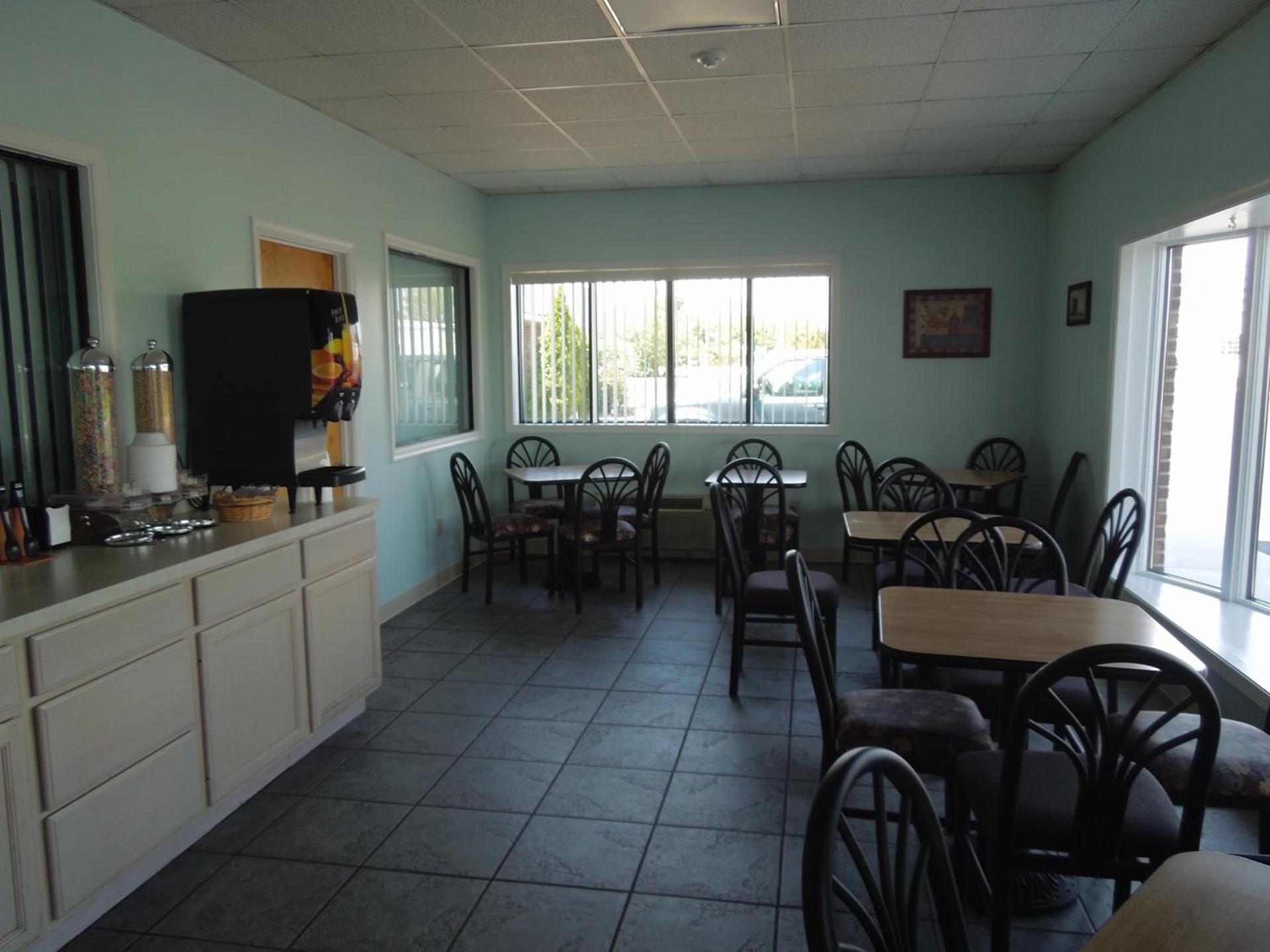 Atlantic Inn photo 7