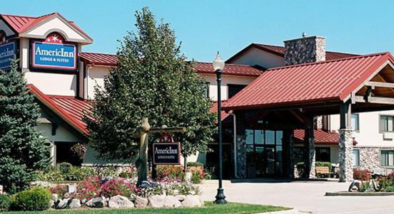 AmericInn by Wyndham Oswego photo 3