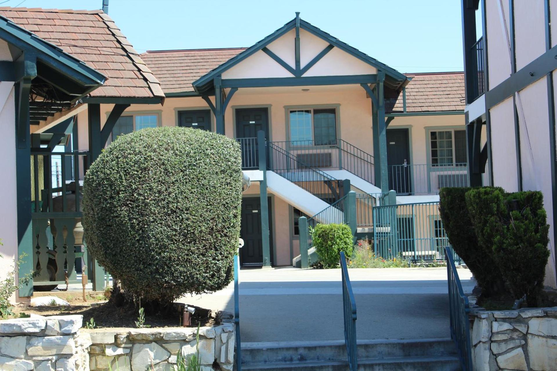 Best Whittier Inn photo 25