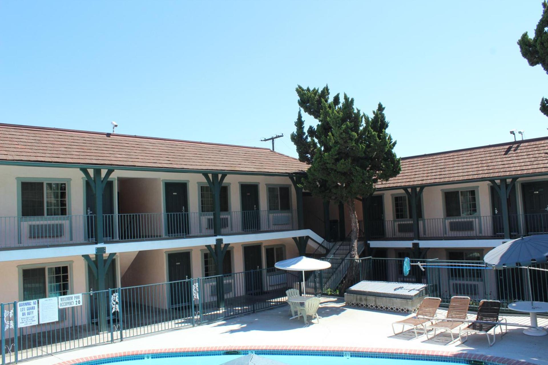 Best Whittier Inn photo 27