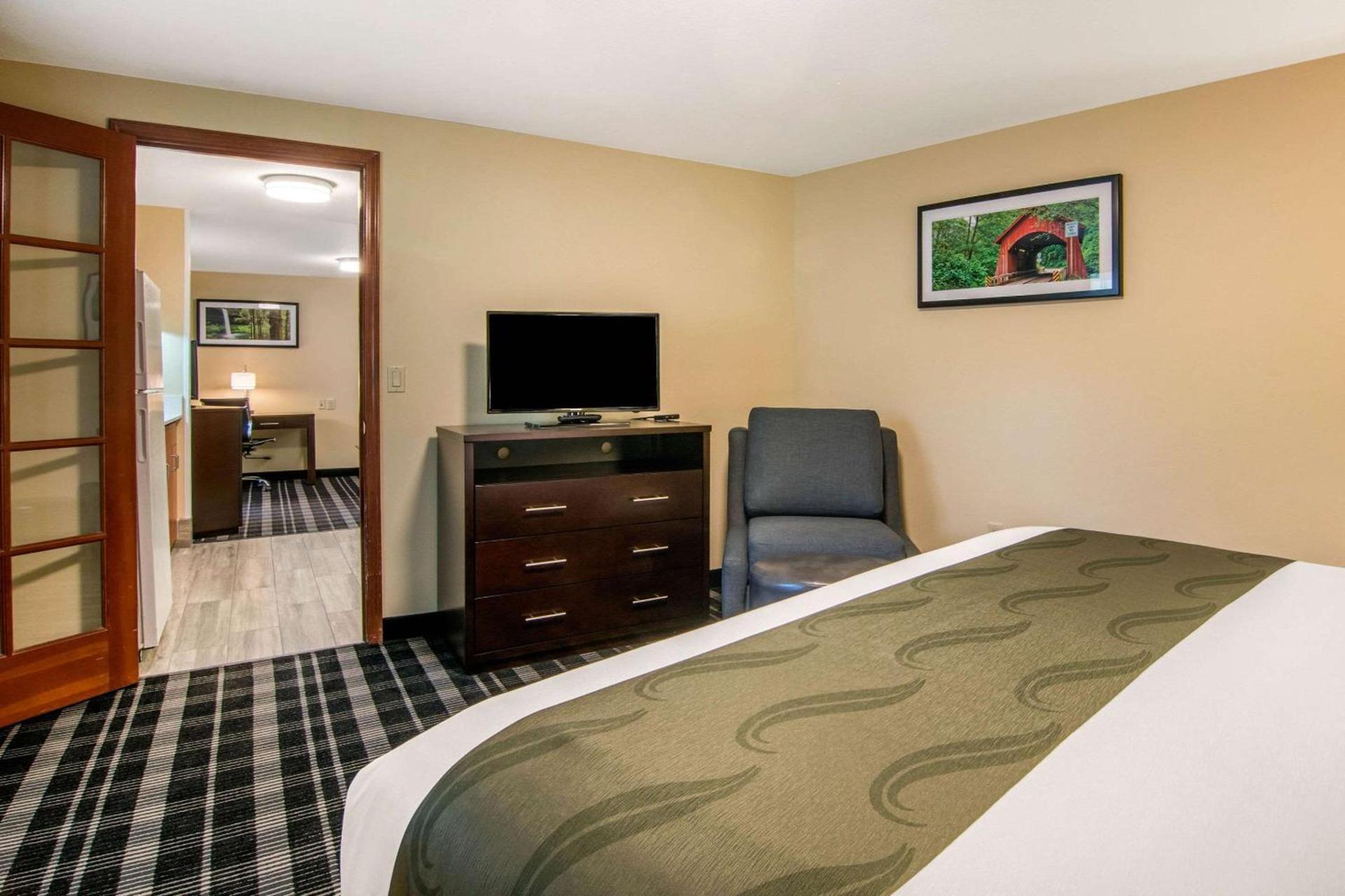 Quality Inn & Suites Albany Corvallis photo 17