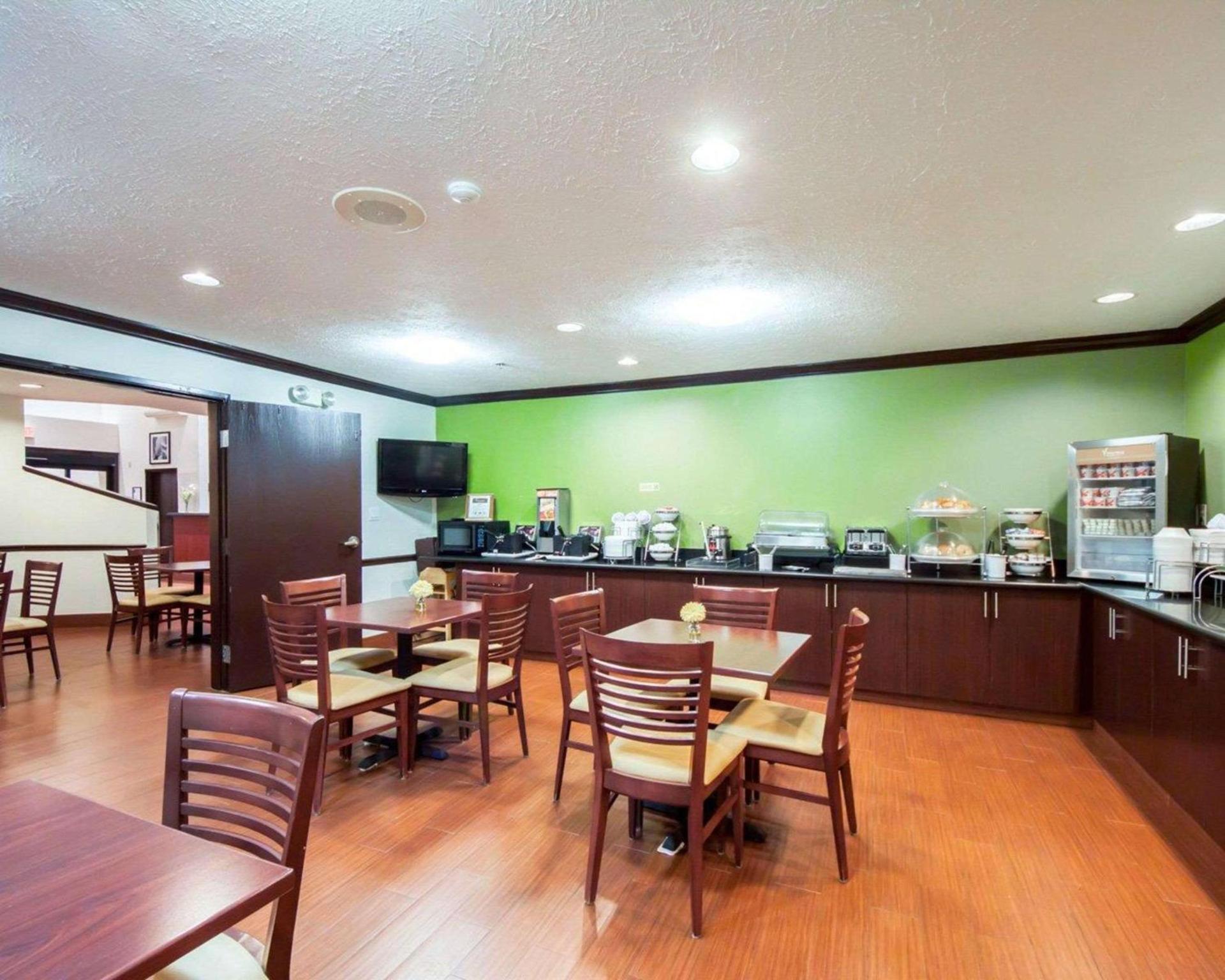 Sleep Inn & Suites Edmond near University photo 35