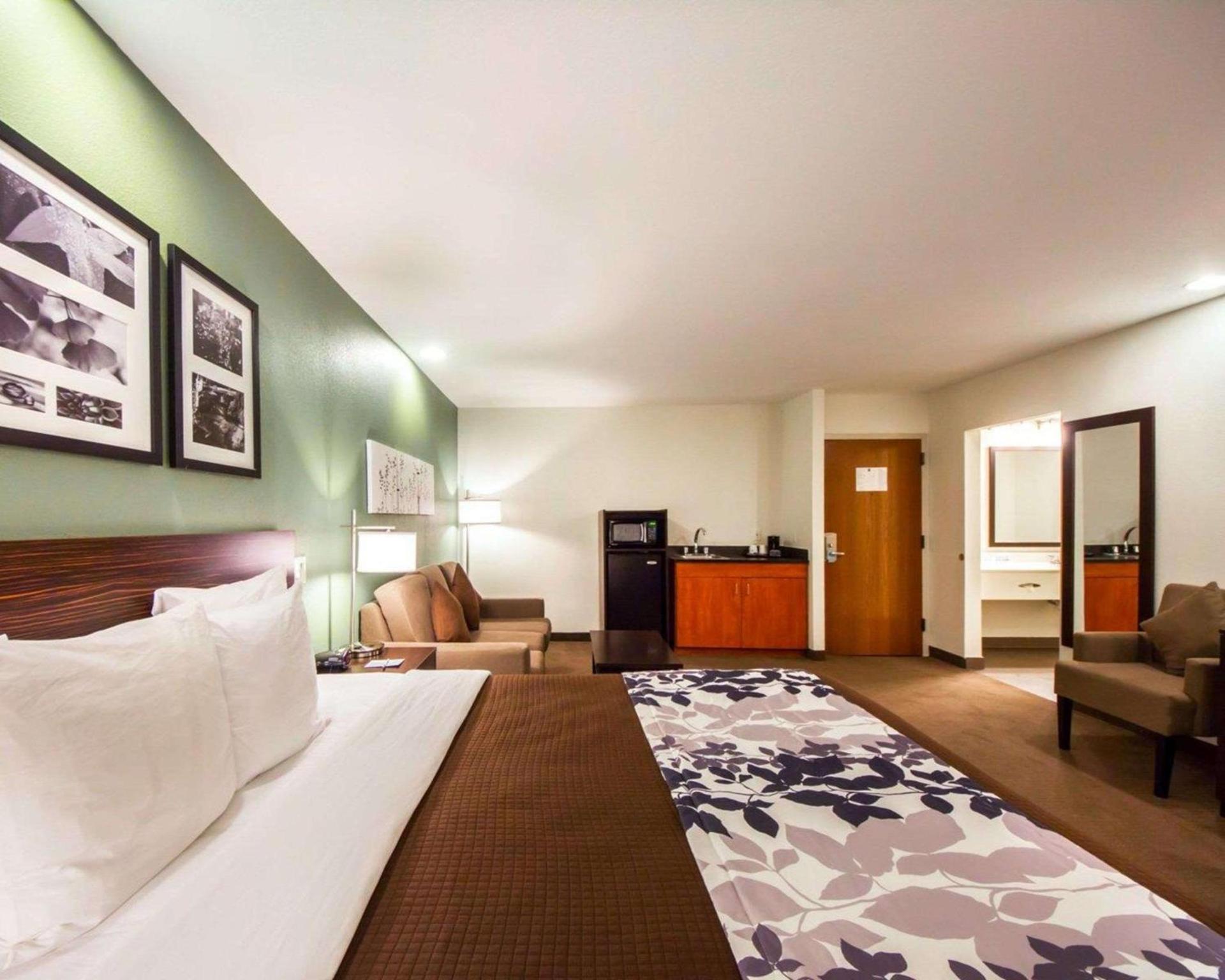Sleep Inn & Suites Edmond near University photo 13
