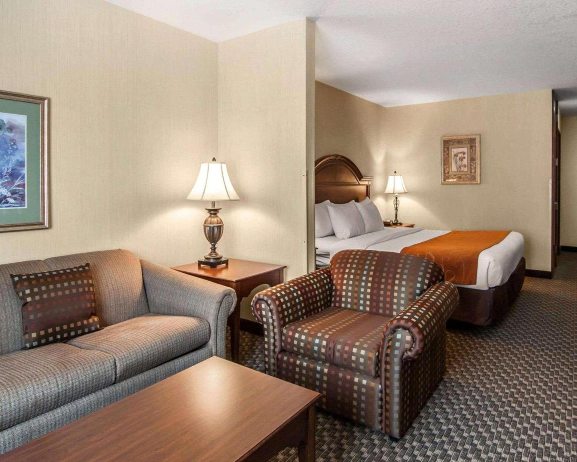 Comfort Suites Corvallis photo 14
