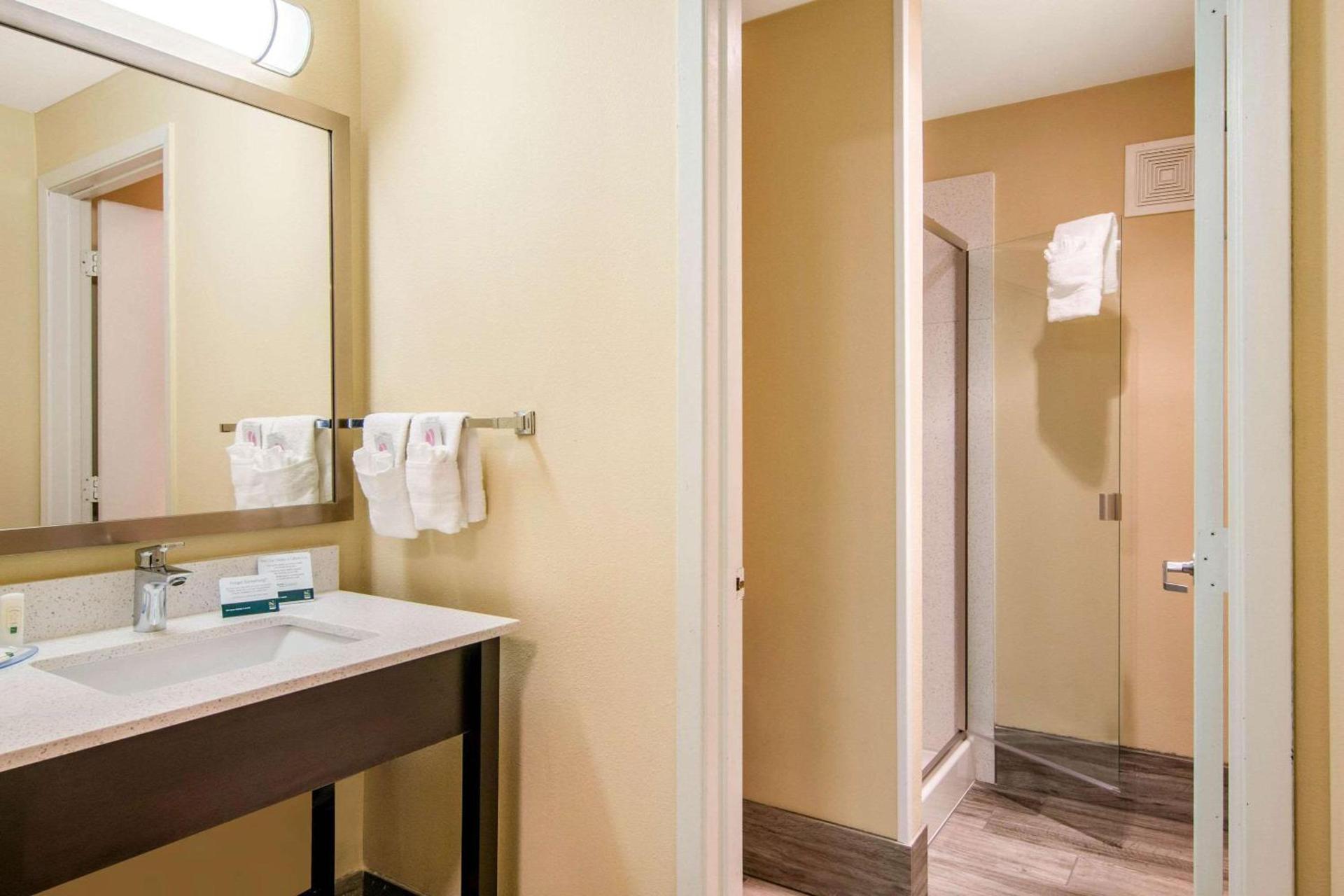 Quality Inn & Suites Albany Corvallis photo 13