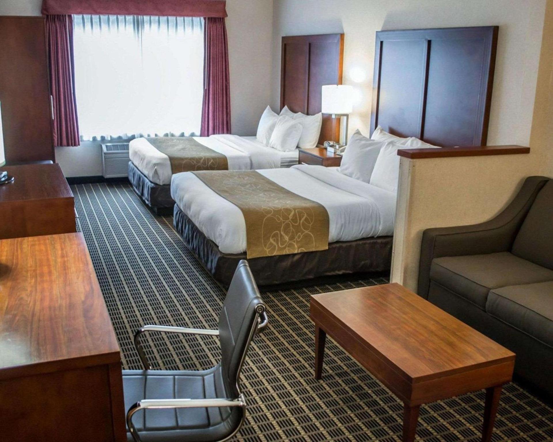 Comfort Suites Portland Southwest photo 22