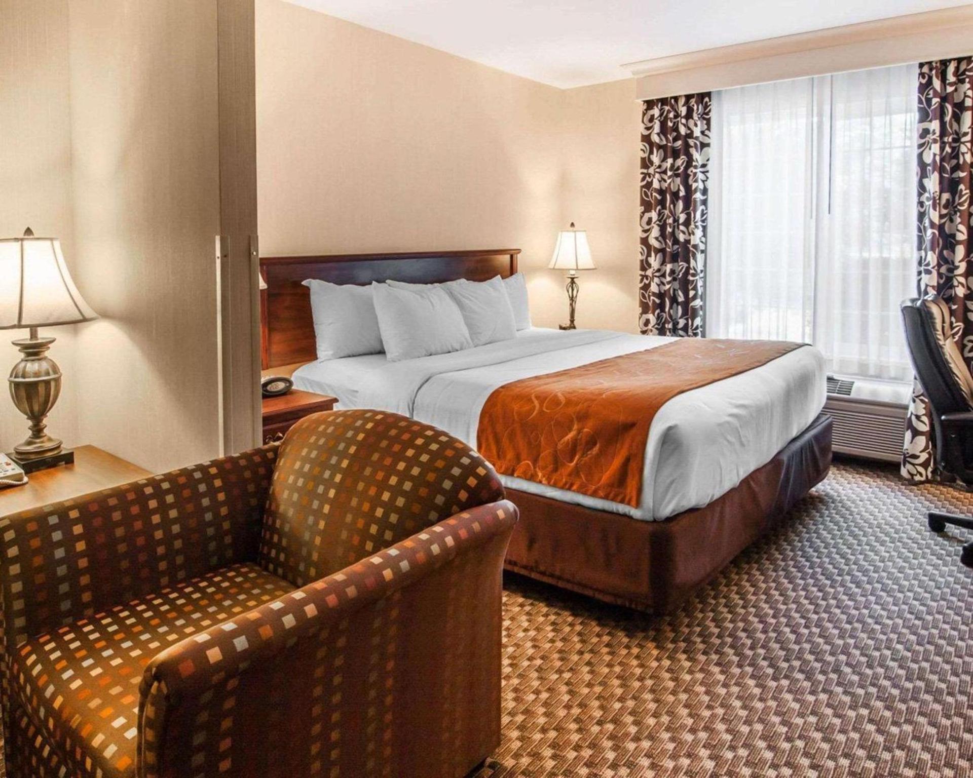 Comfort Suites Corvallis photo 16