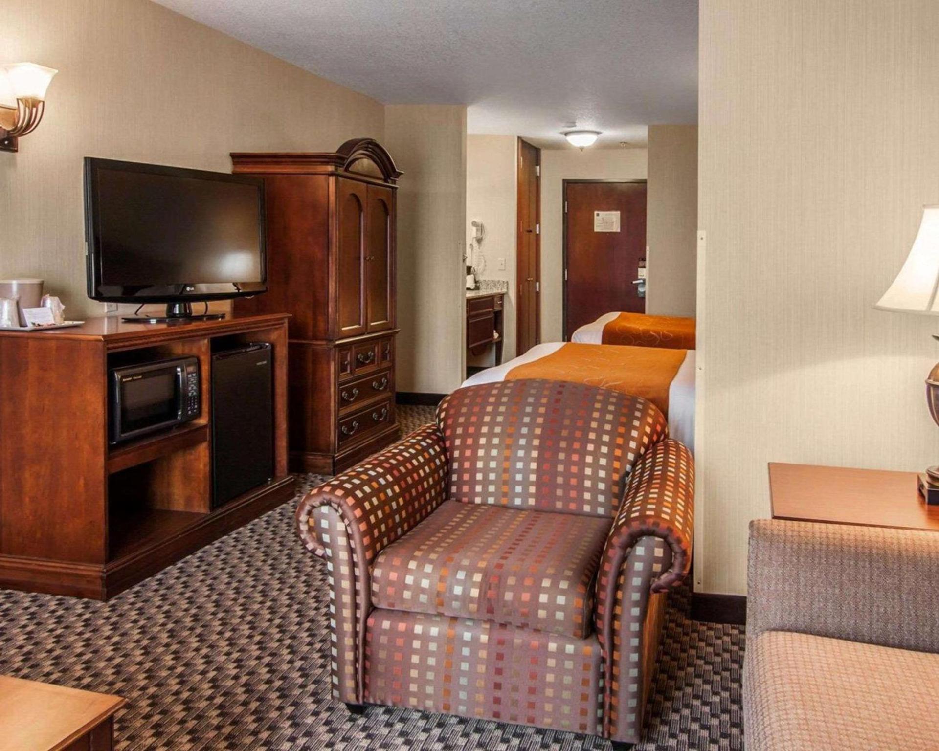 Comfort Suites Corvallis photo 7