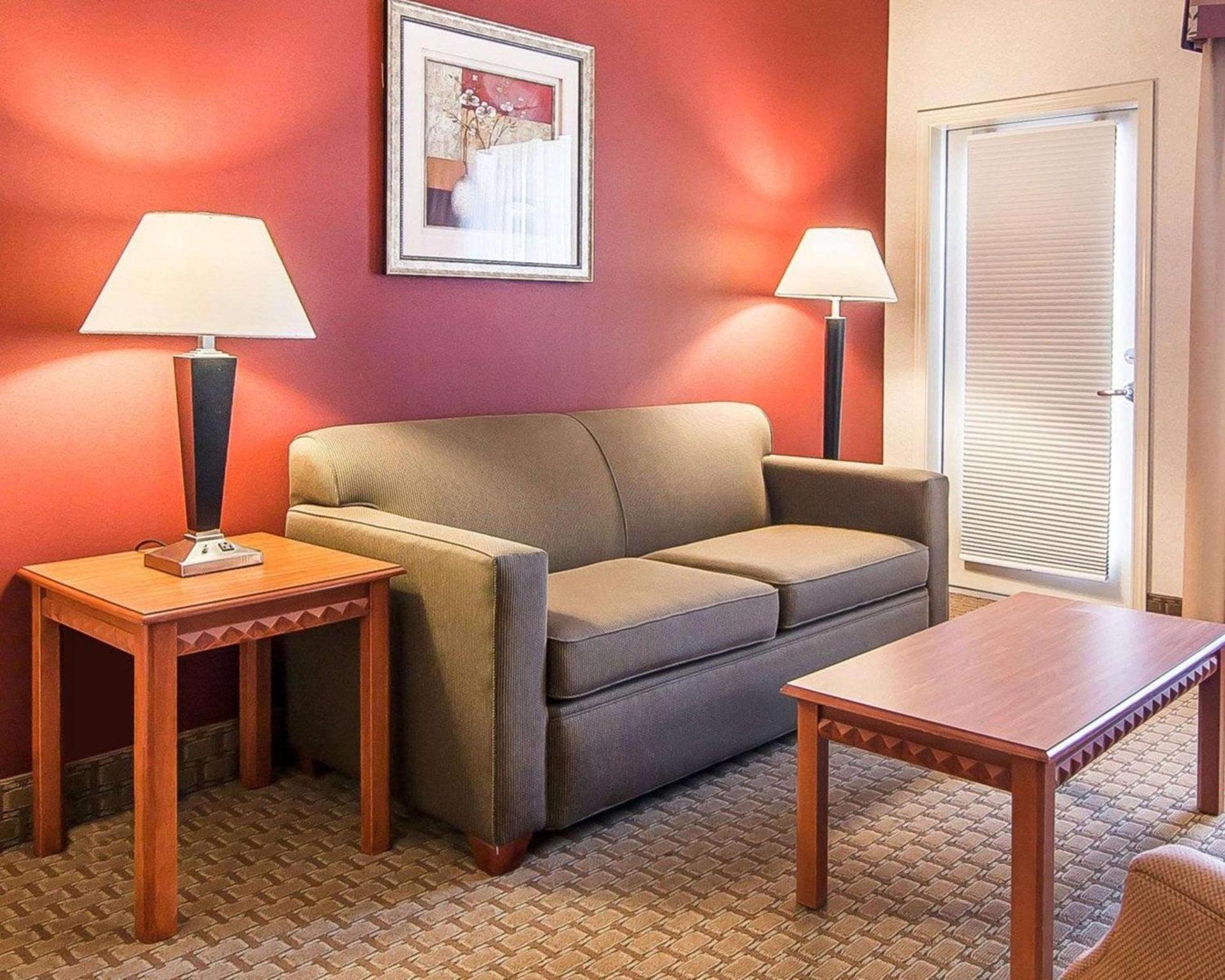 Comfort Suites Redmond Airport photo 43