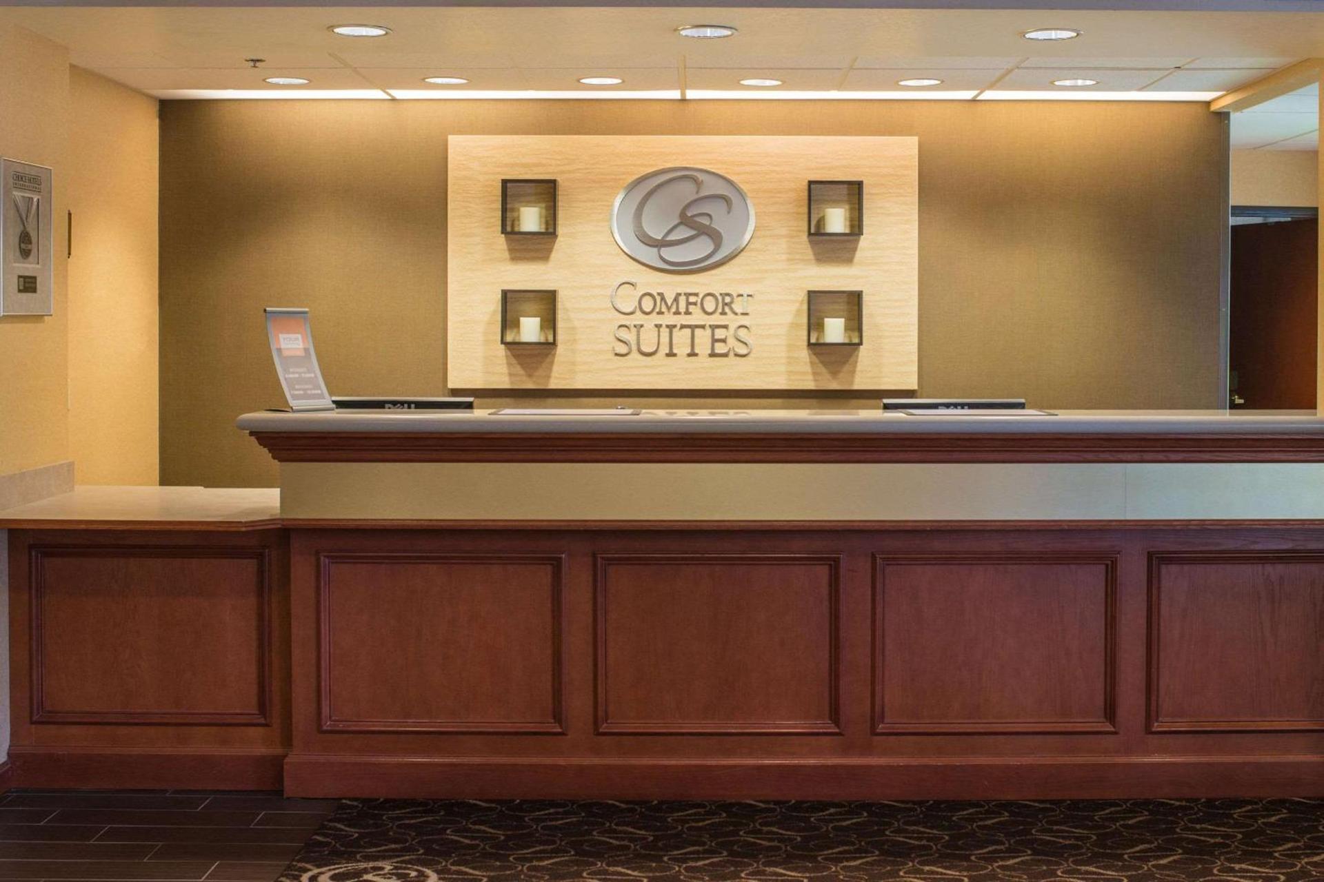 Comfort Suites Springfield-Eugene photo 3