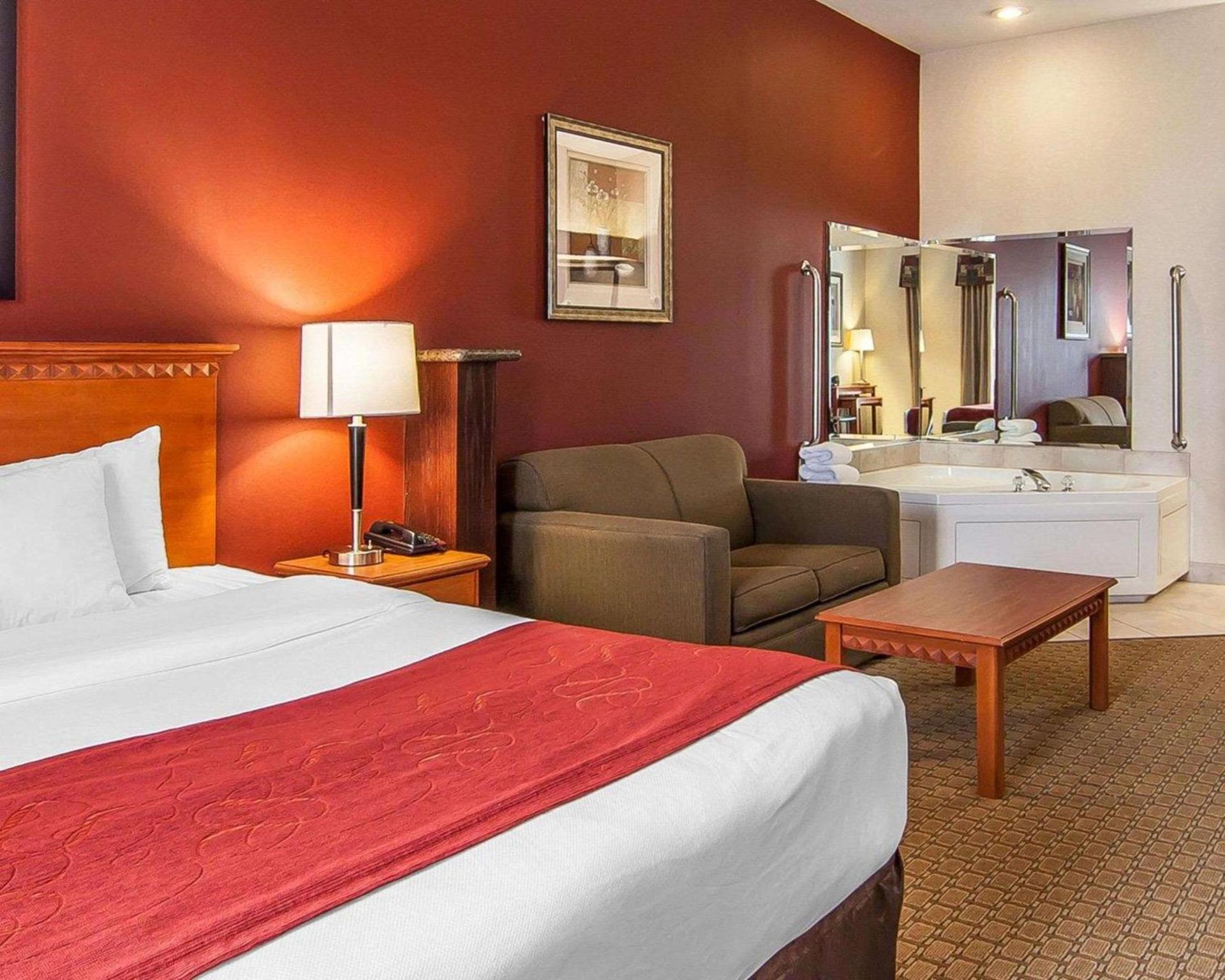 Comfort Suites Redmond Airport photo 11