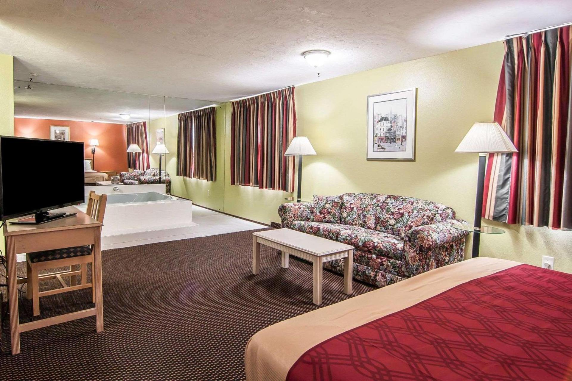 Rodeway Inn Willamette River photo 8