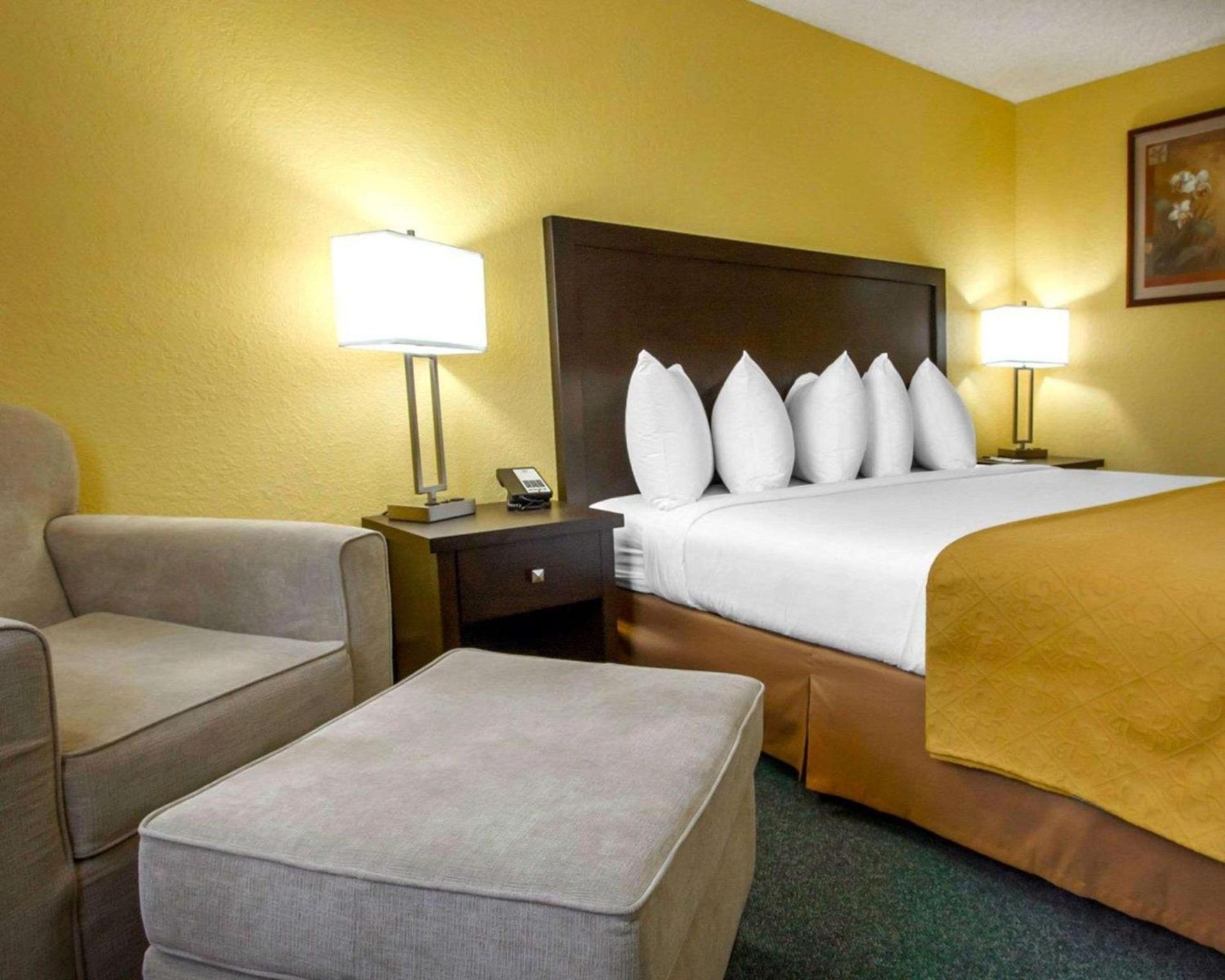 Quality Inn & Suites Springfield - Eugene North photo 11