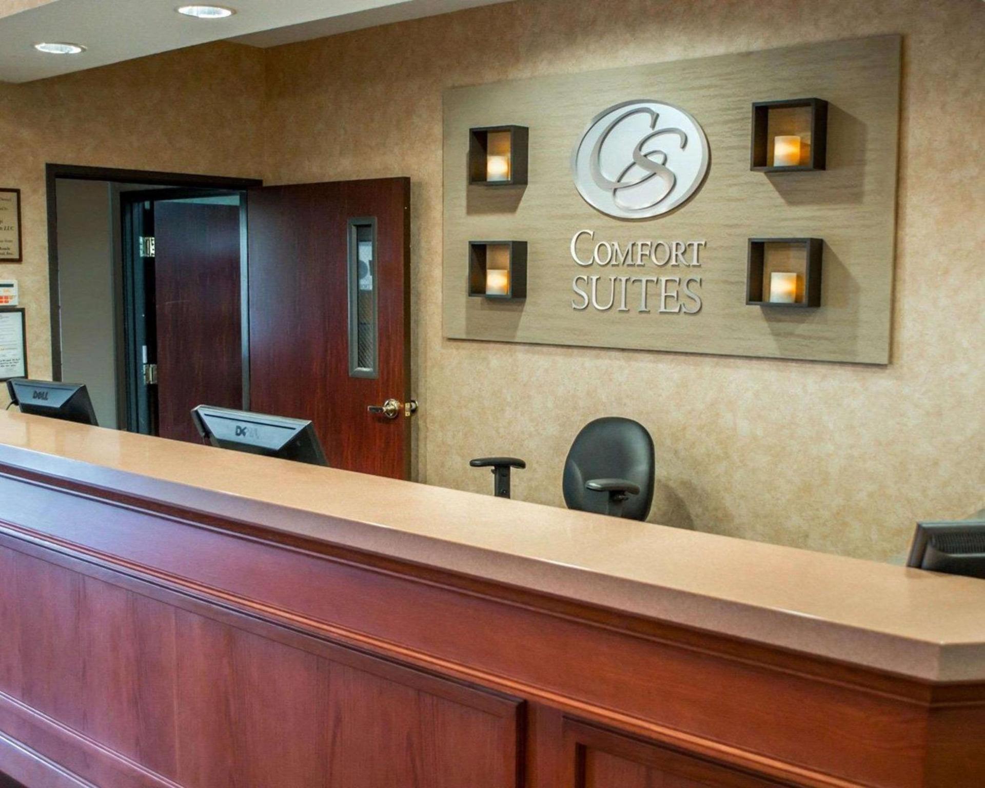 Comfort Suites Portland Southwest photo 19