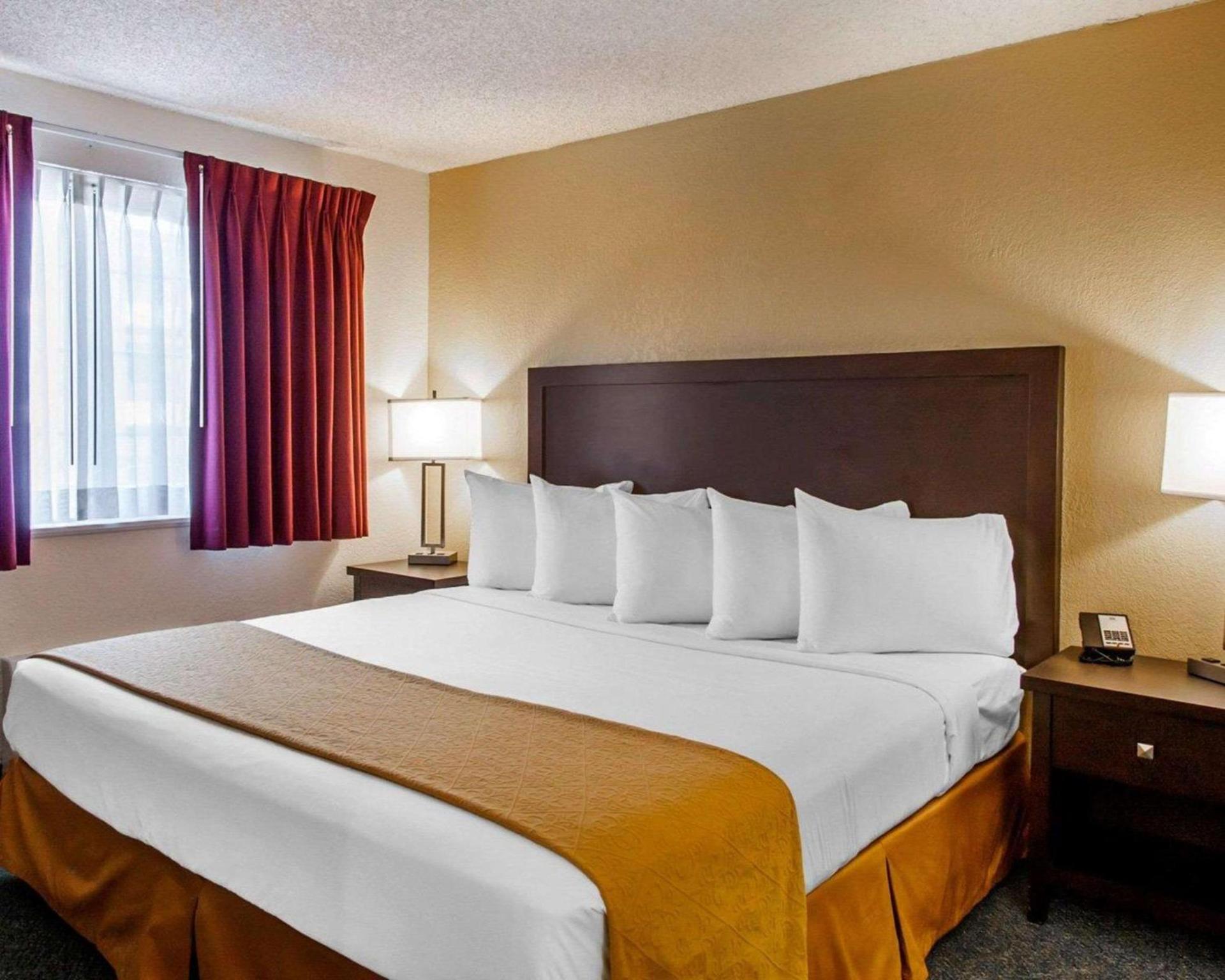 Quality Inn & Suites Springfield - Eugene North photo 17