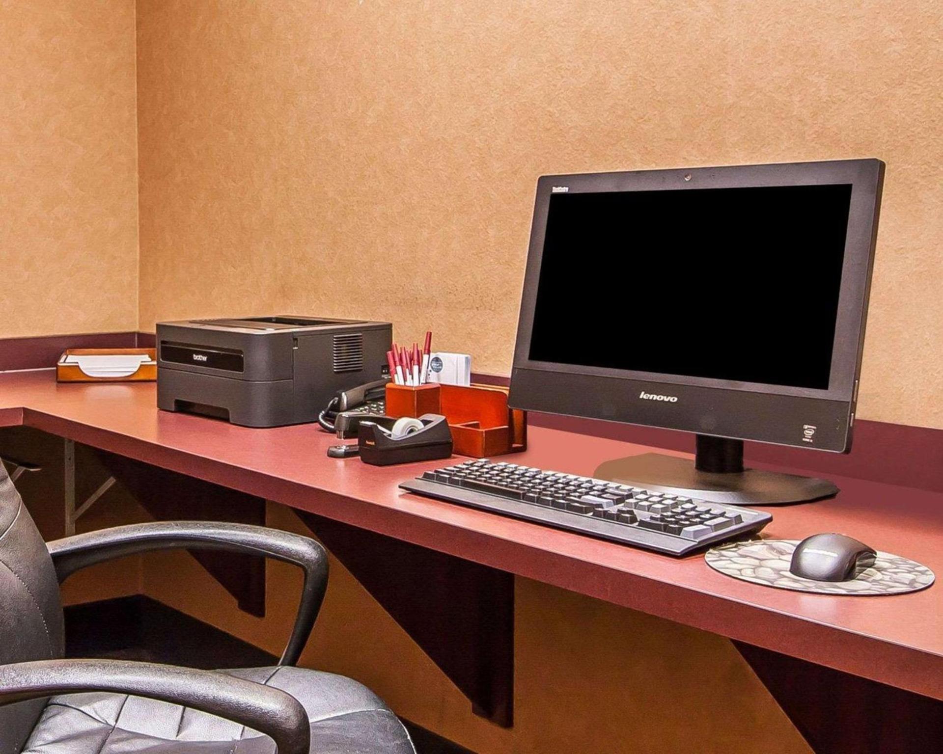 Comfort Suites Redmond Airport photo 29