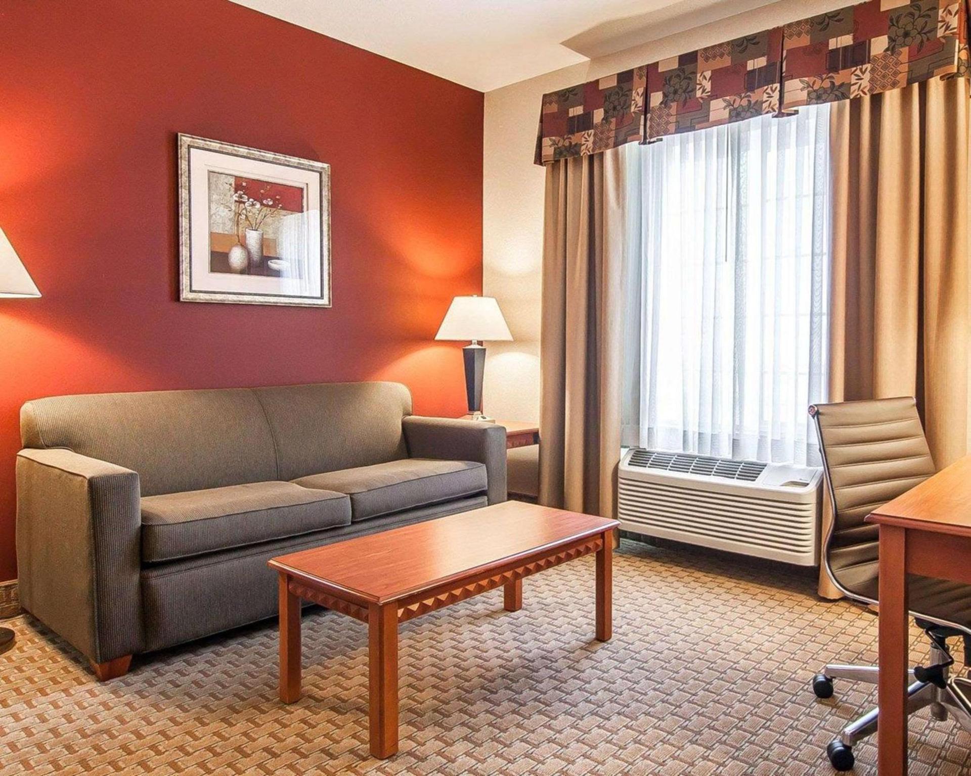Comfort Suites Redmond Airport photo 17