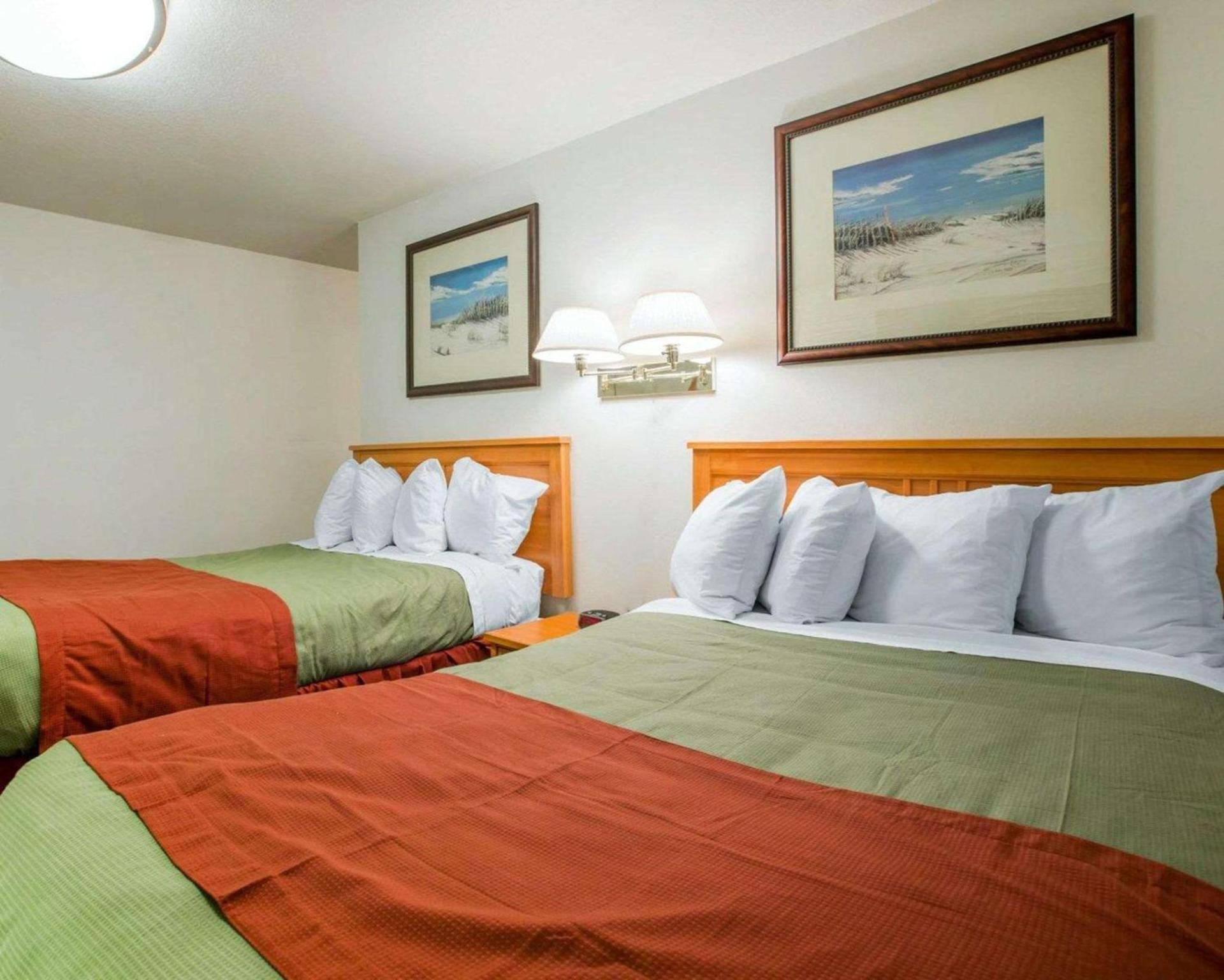 Rodeway Inn Newport photo 27