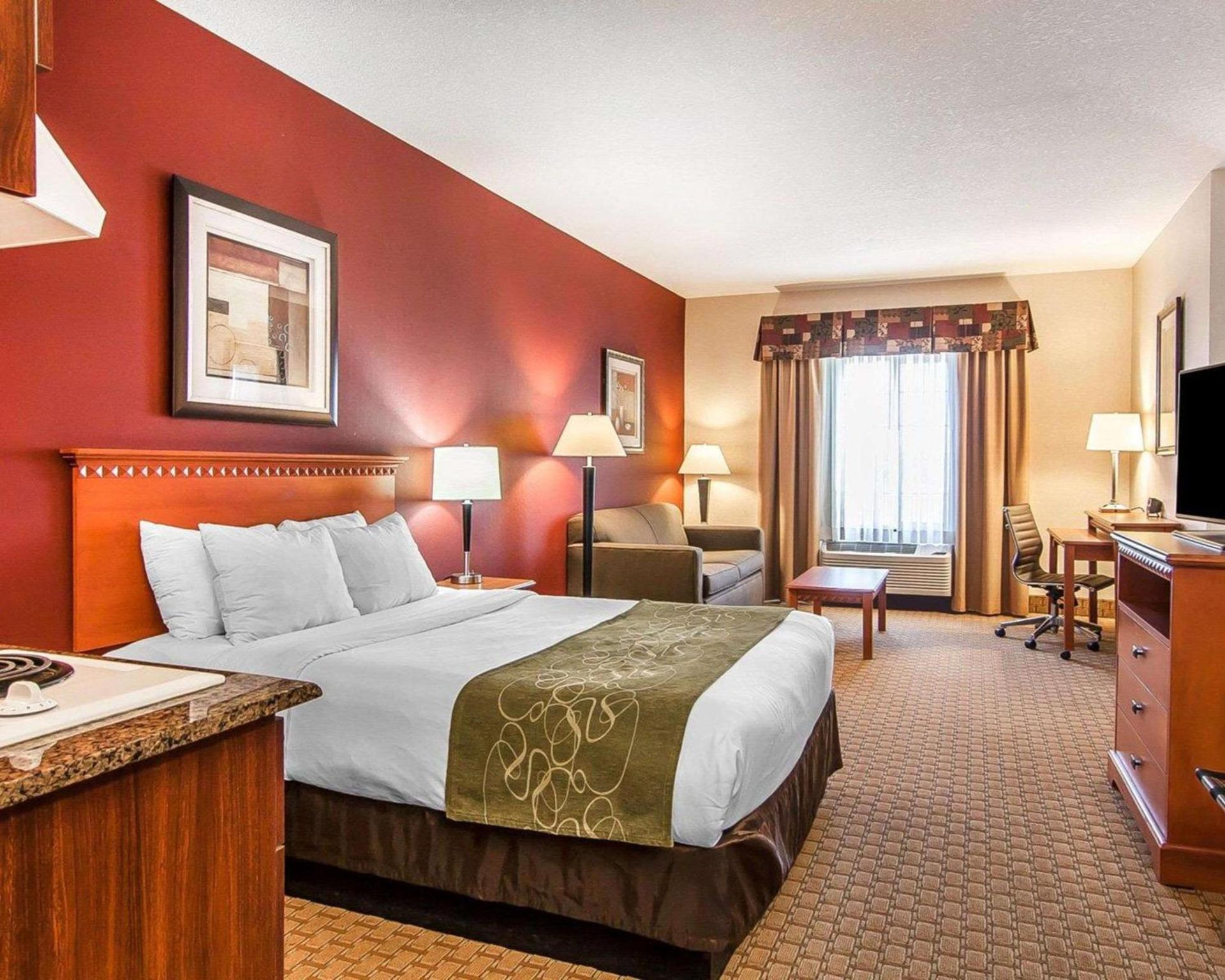 Comfort Suites Redmond Airport photo 27