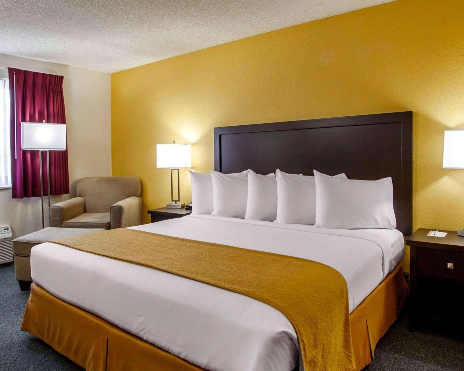 Quality Inn & Suites Springfield - Eugene North photo 2