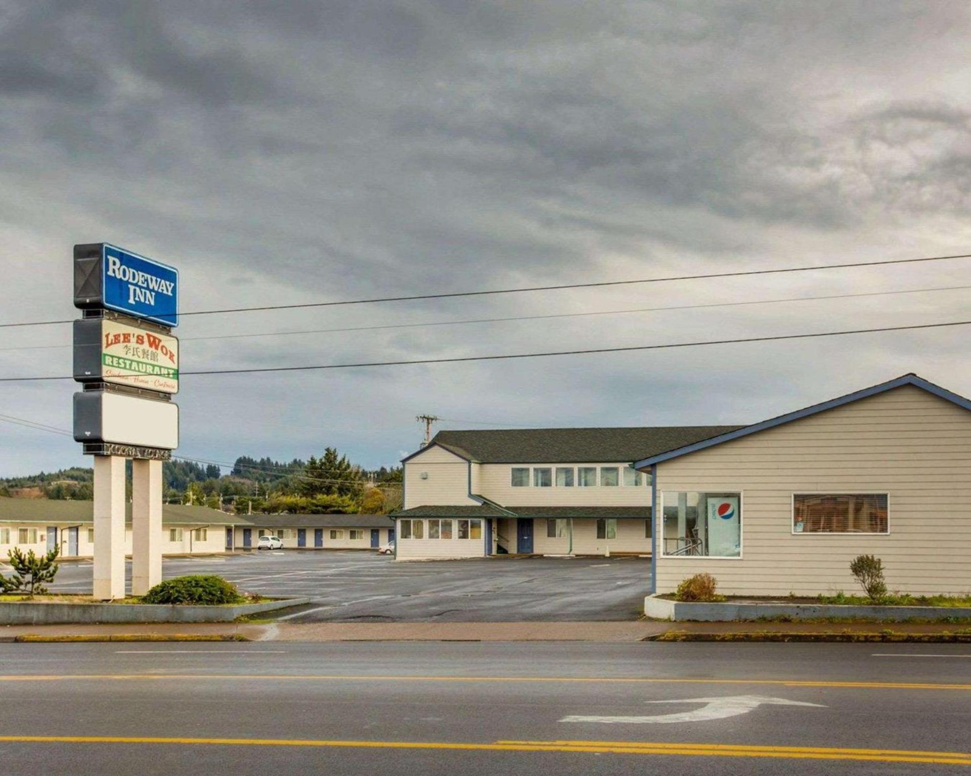 Rodeway Inn Newport photo 11