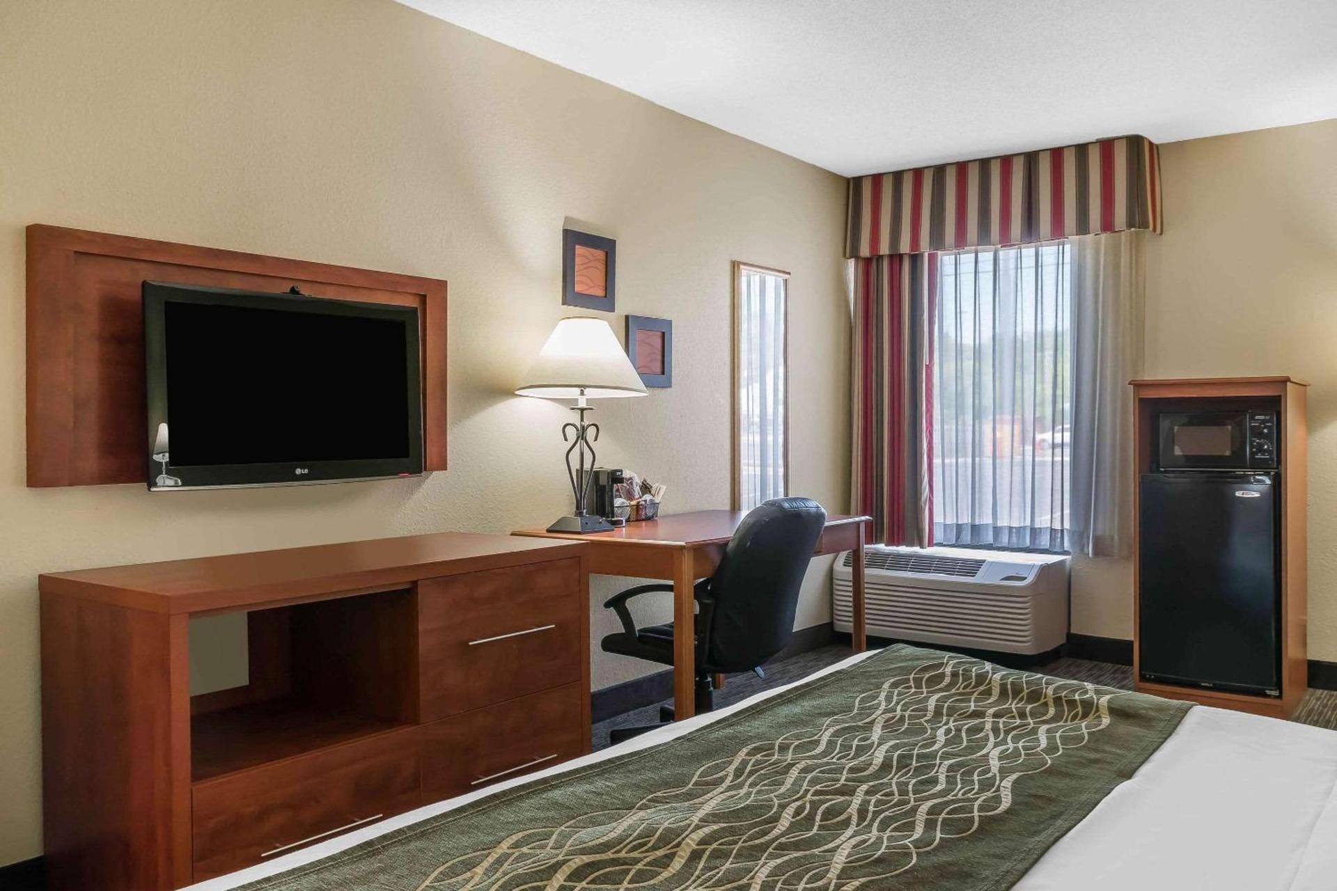 Comfort Inn Pine Grove I-81 Hershey Area photo 19