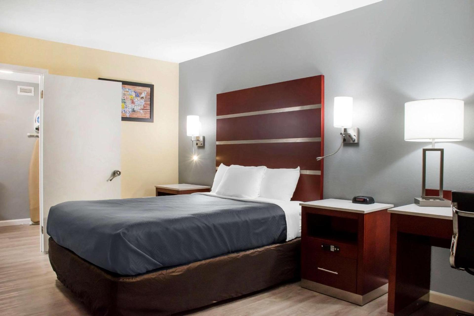 Escape Inn Hershey photo 15
