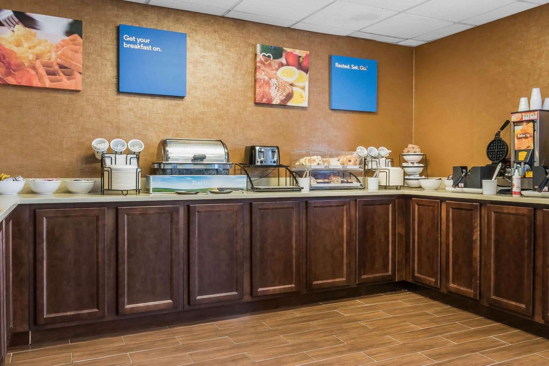 Comfort Inn Pine Grove I-81 Hershey Area photo 2