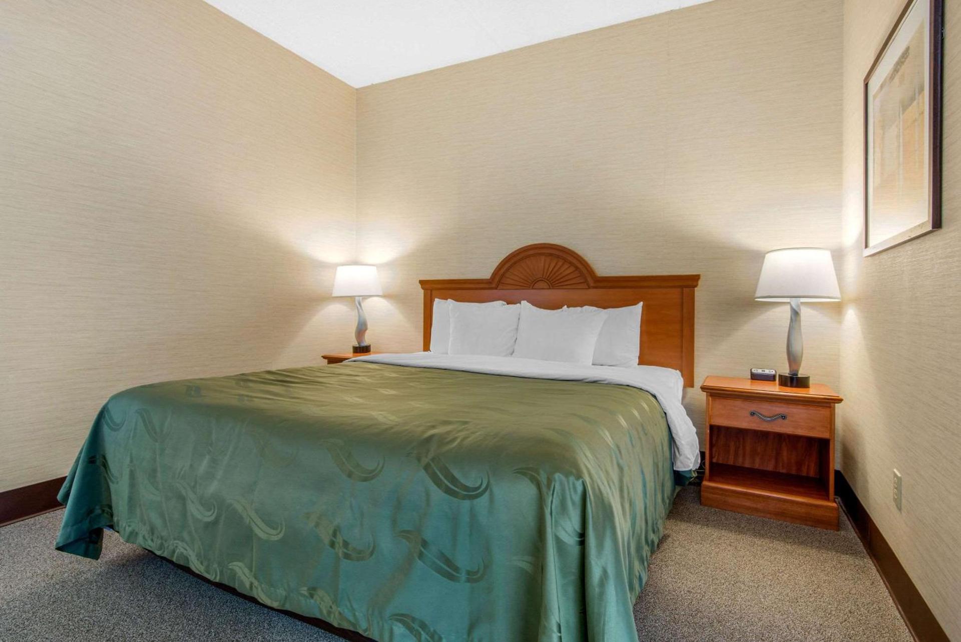 Quality Inn & Suites Mansfield photo 16