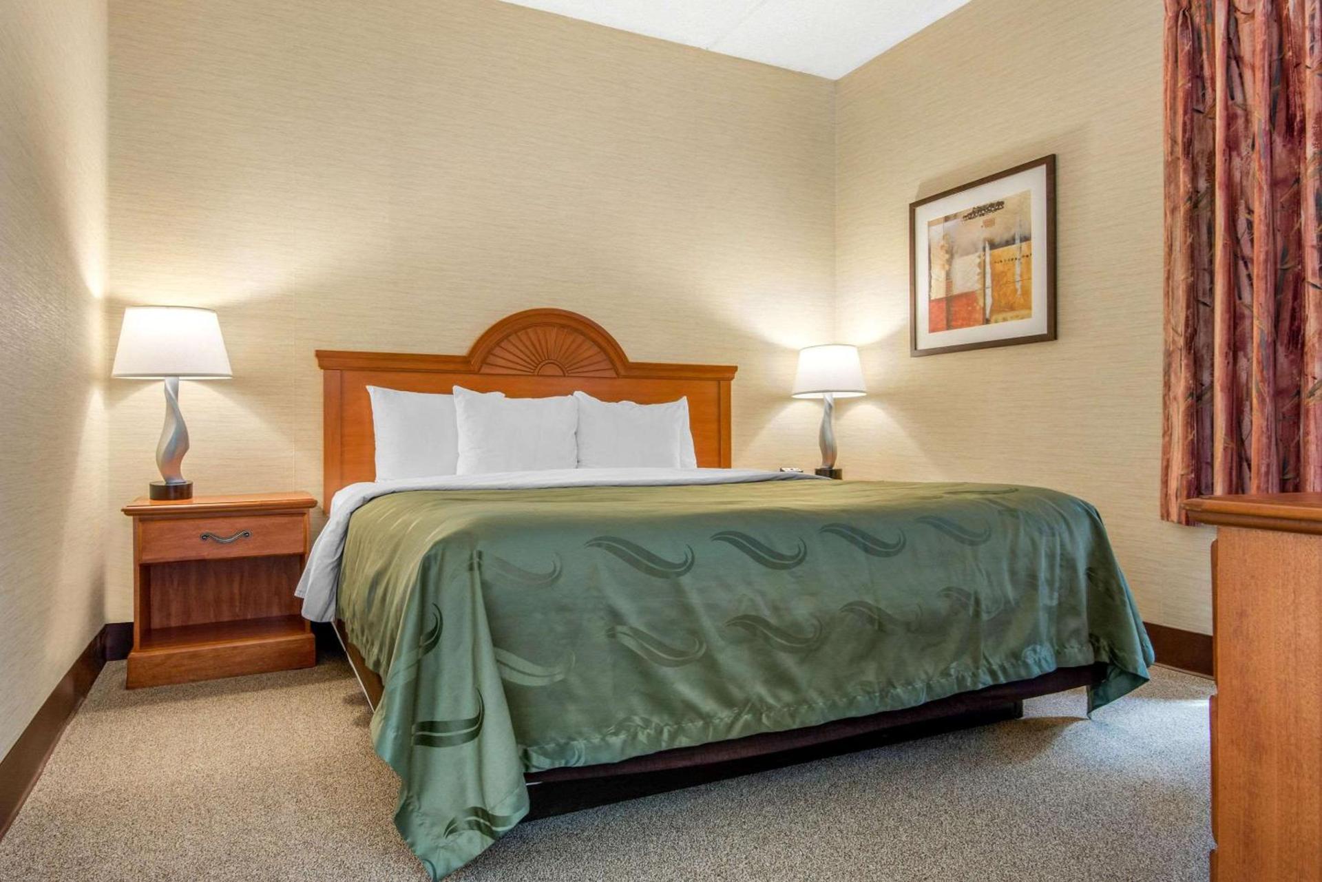 Quality Inn & Suites Mansfield photo 13