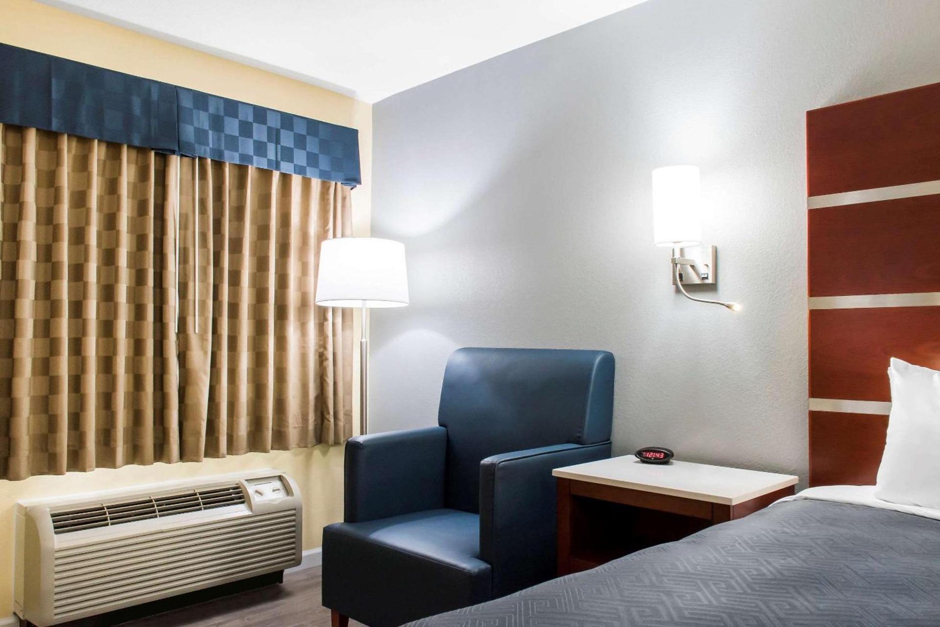 Escape Inn Hershey photo 17