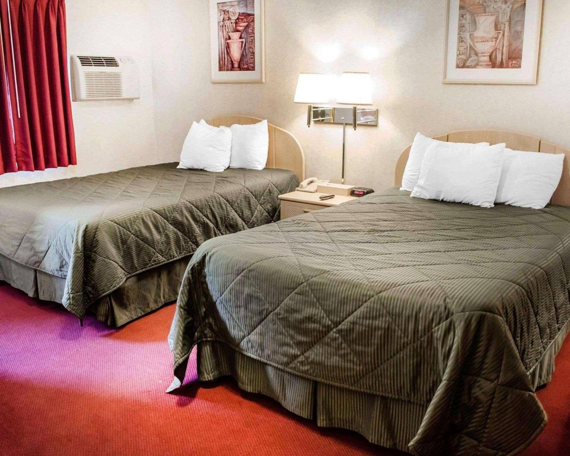 Rodeway Inn Dillsburg photo 24