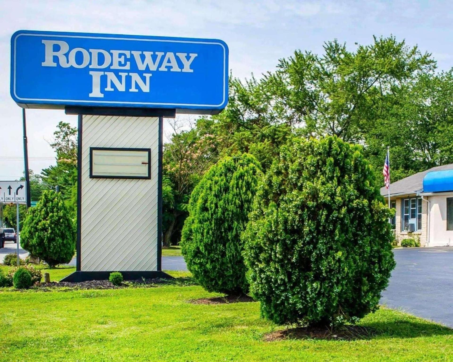 Rodeway Inn Dillsburg photo 25
