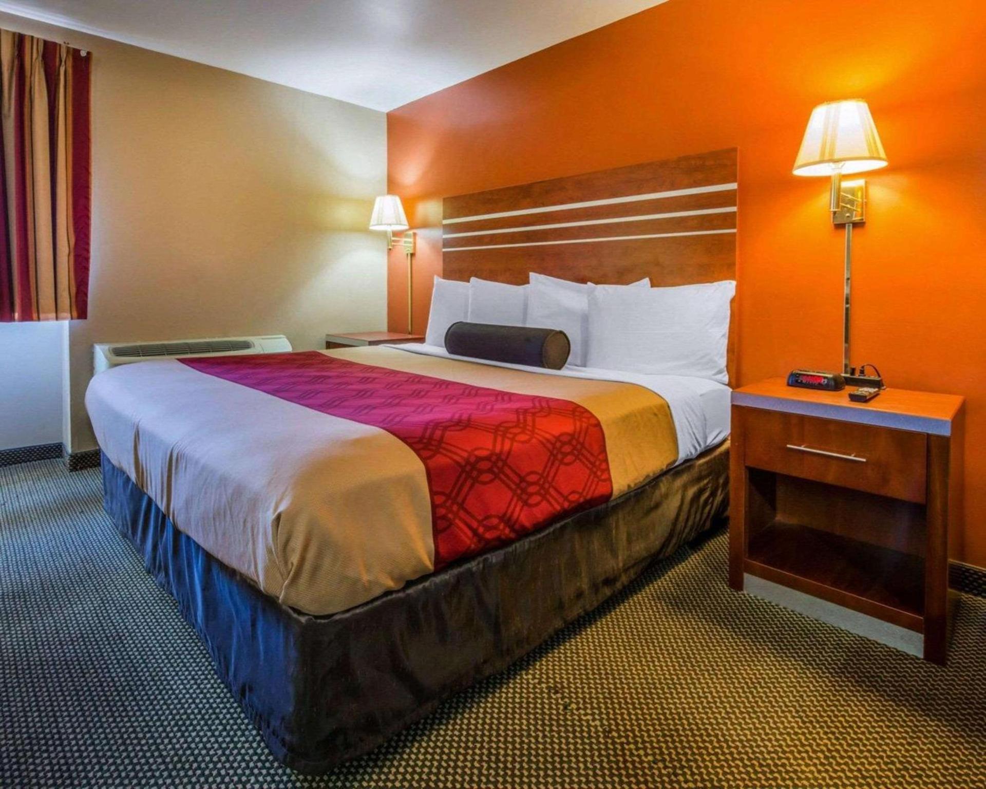 Econo Lodge Hermitage South photo 4