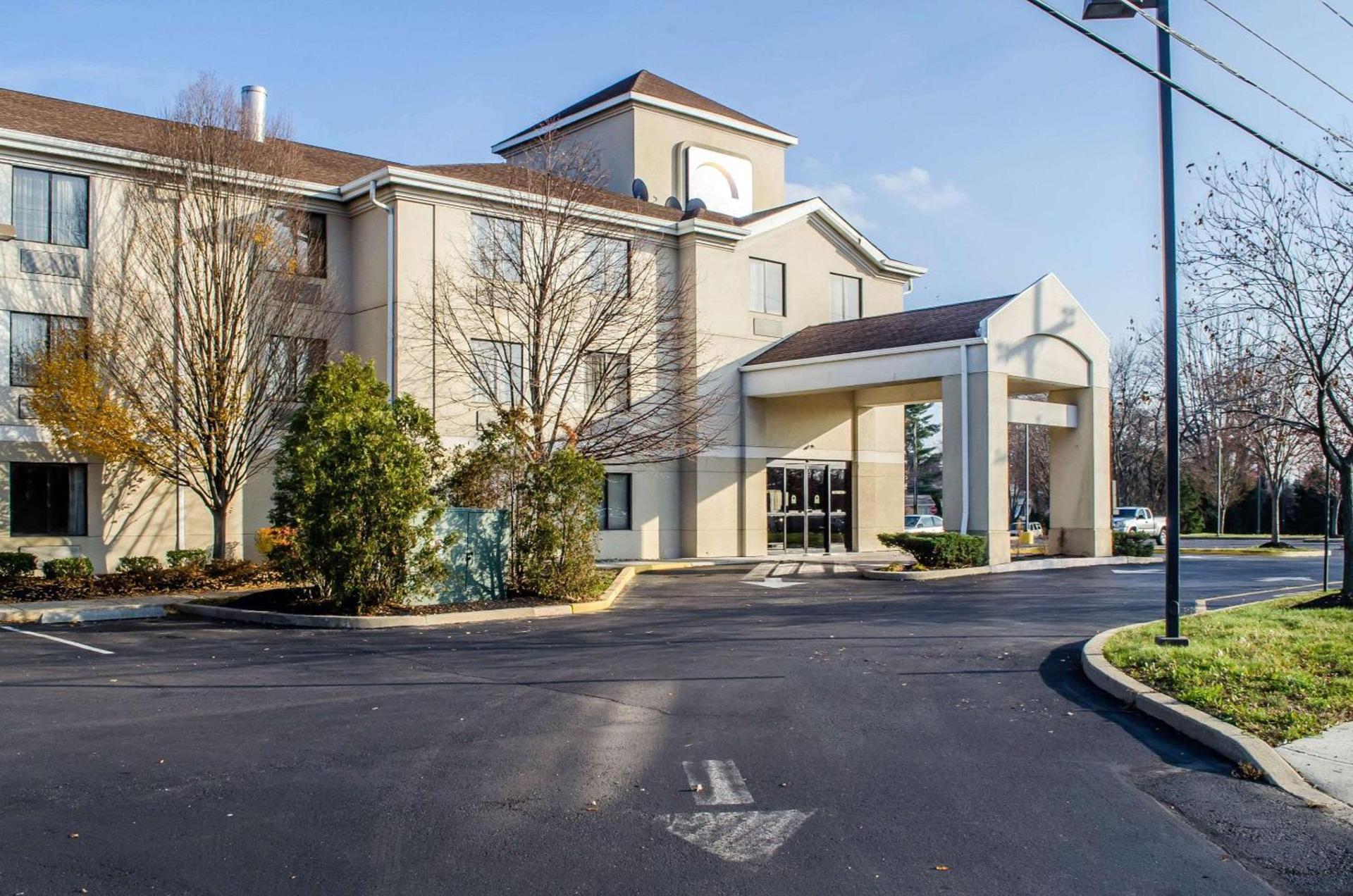 Sleep Inn & Suites Bensalem photo 3