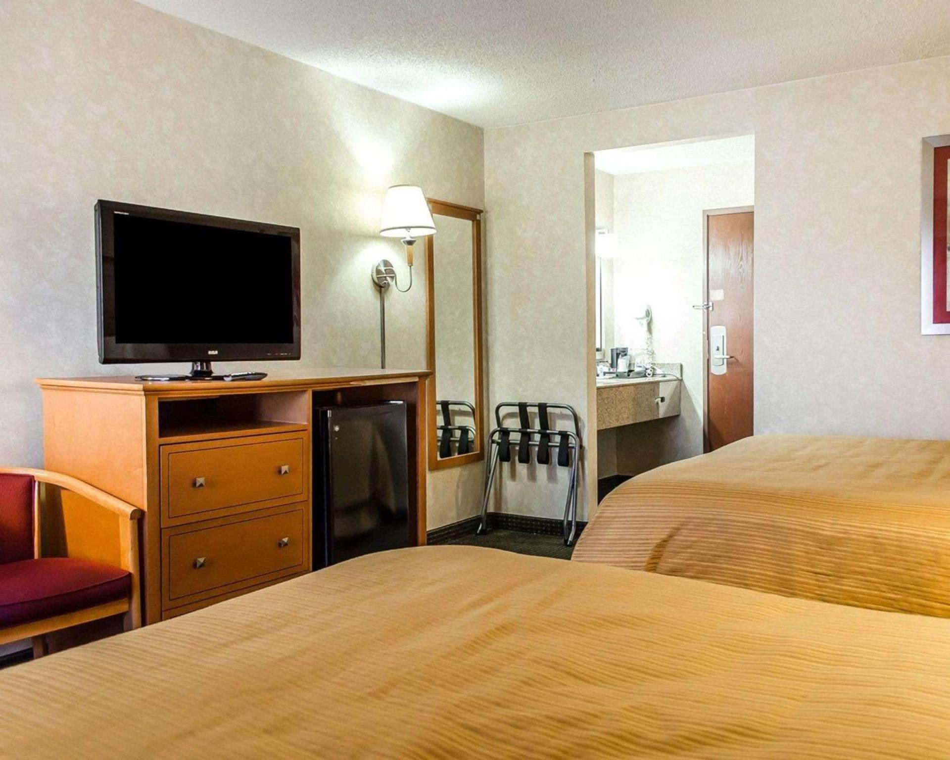 Quality Inn Harrisburg - Hershey Area photo 22