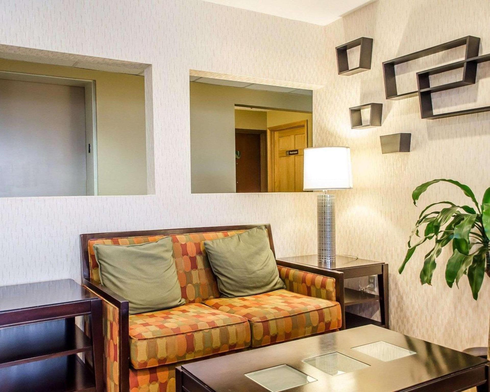 Quality Inn Harrisburg - Hershey Area photo 9