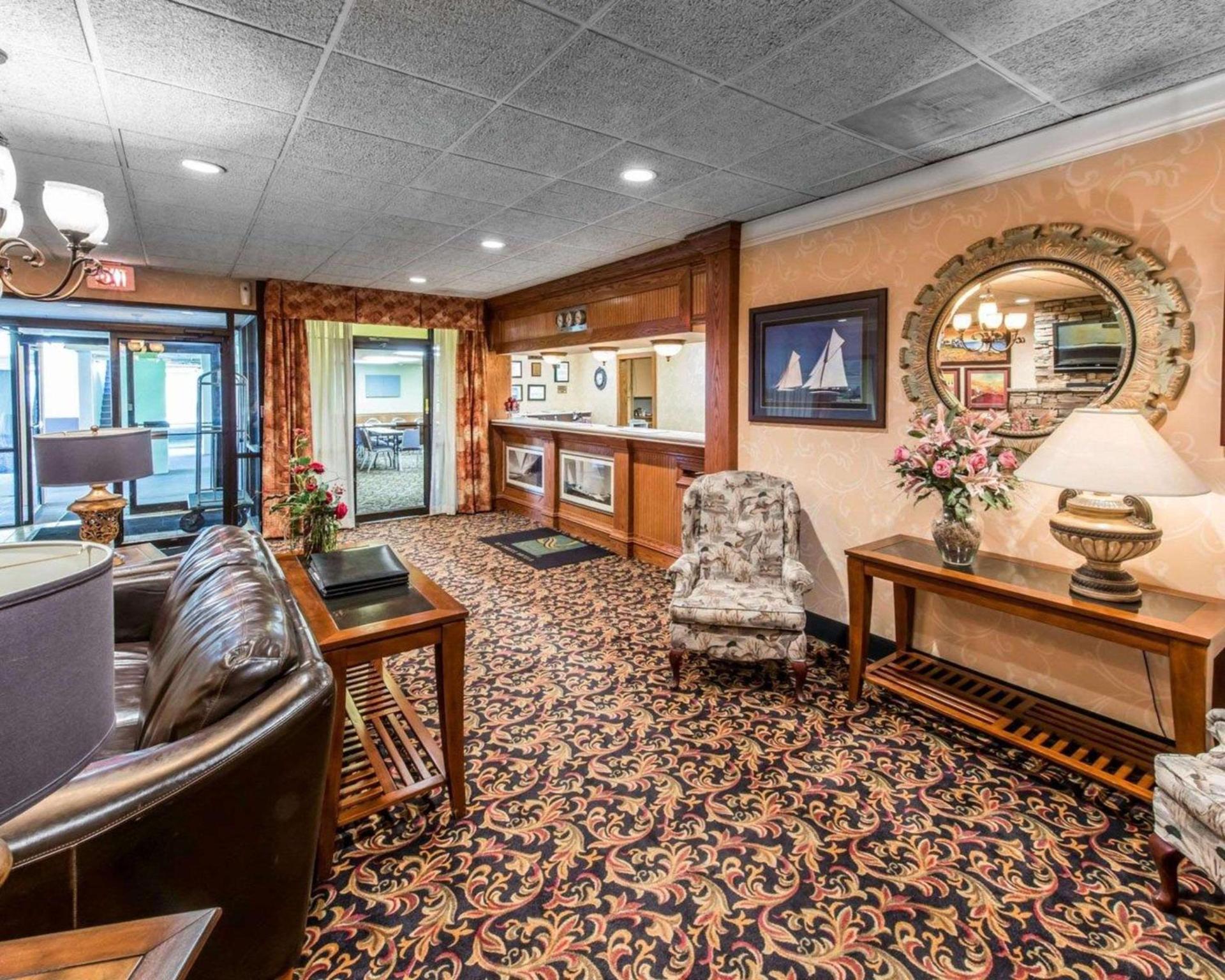 Quality Inn & Suites Erie near Casino photo 3