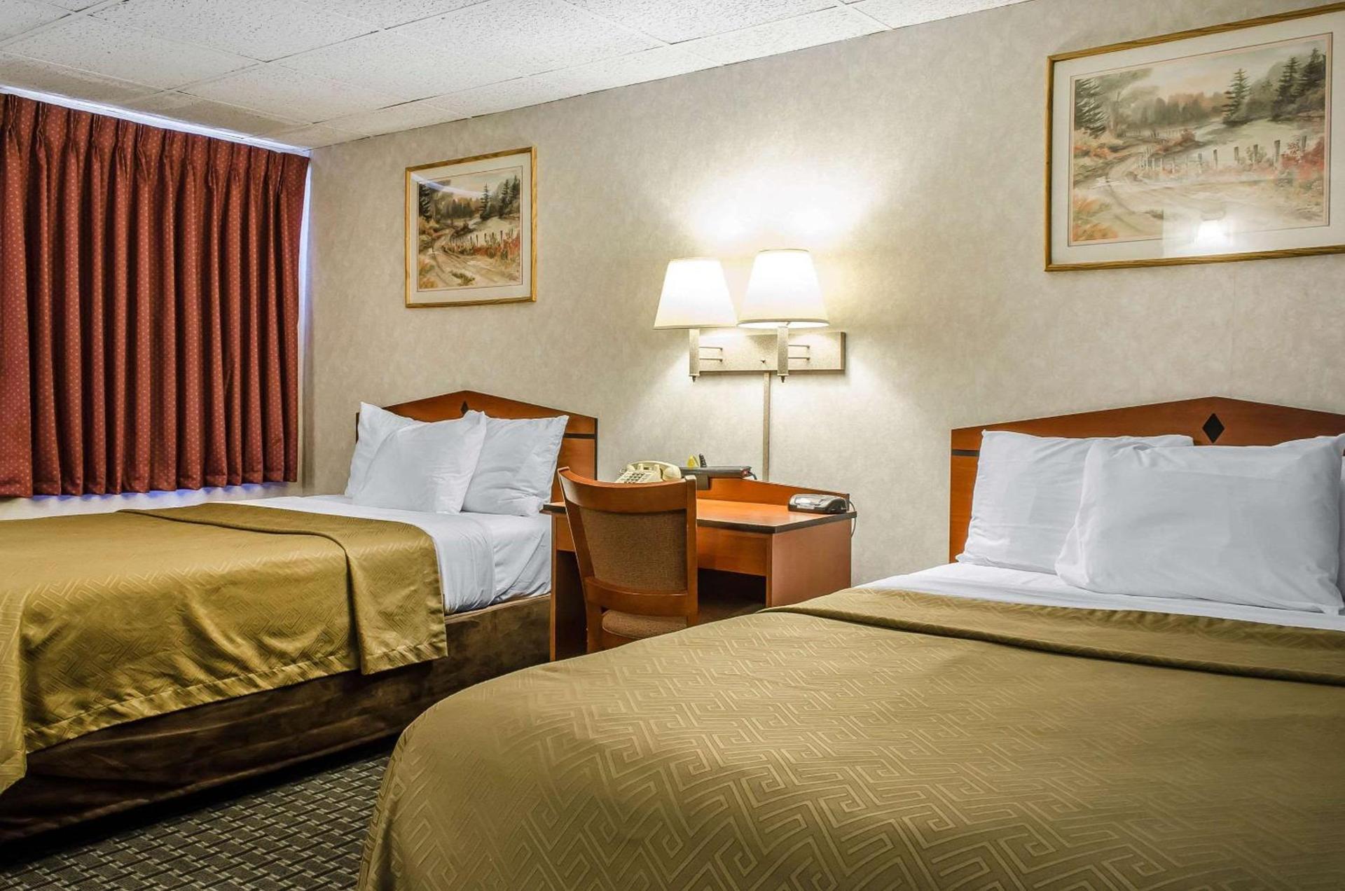 Rodeway Inn State College - near University photo 8