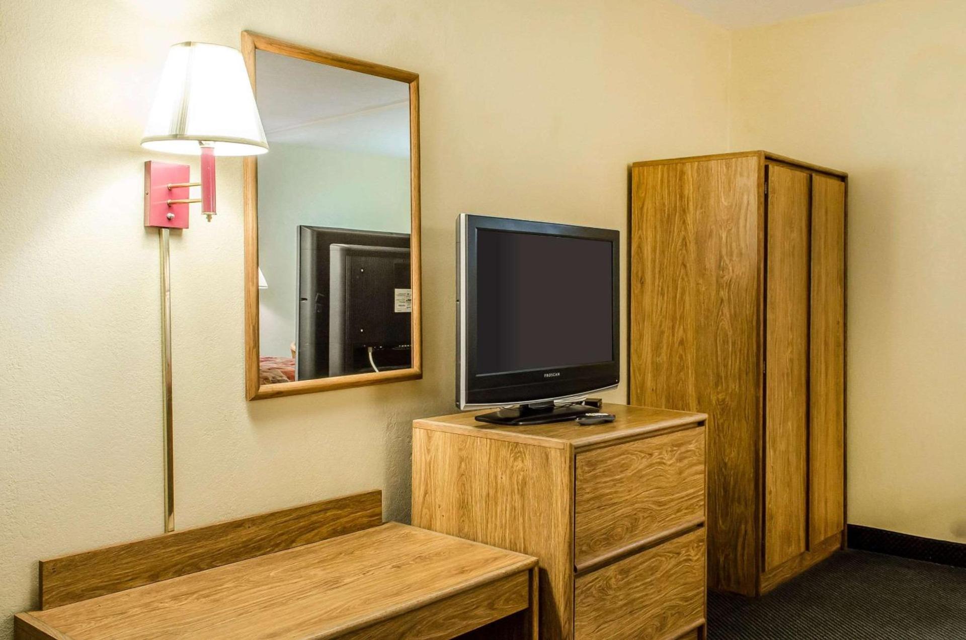 Relax Inn photo 7