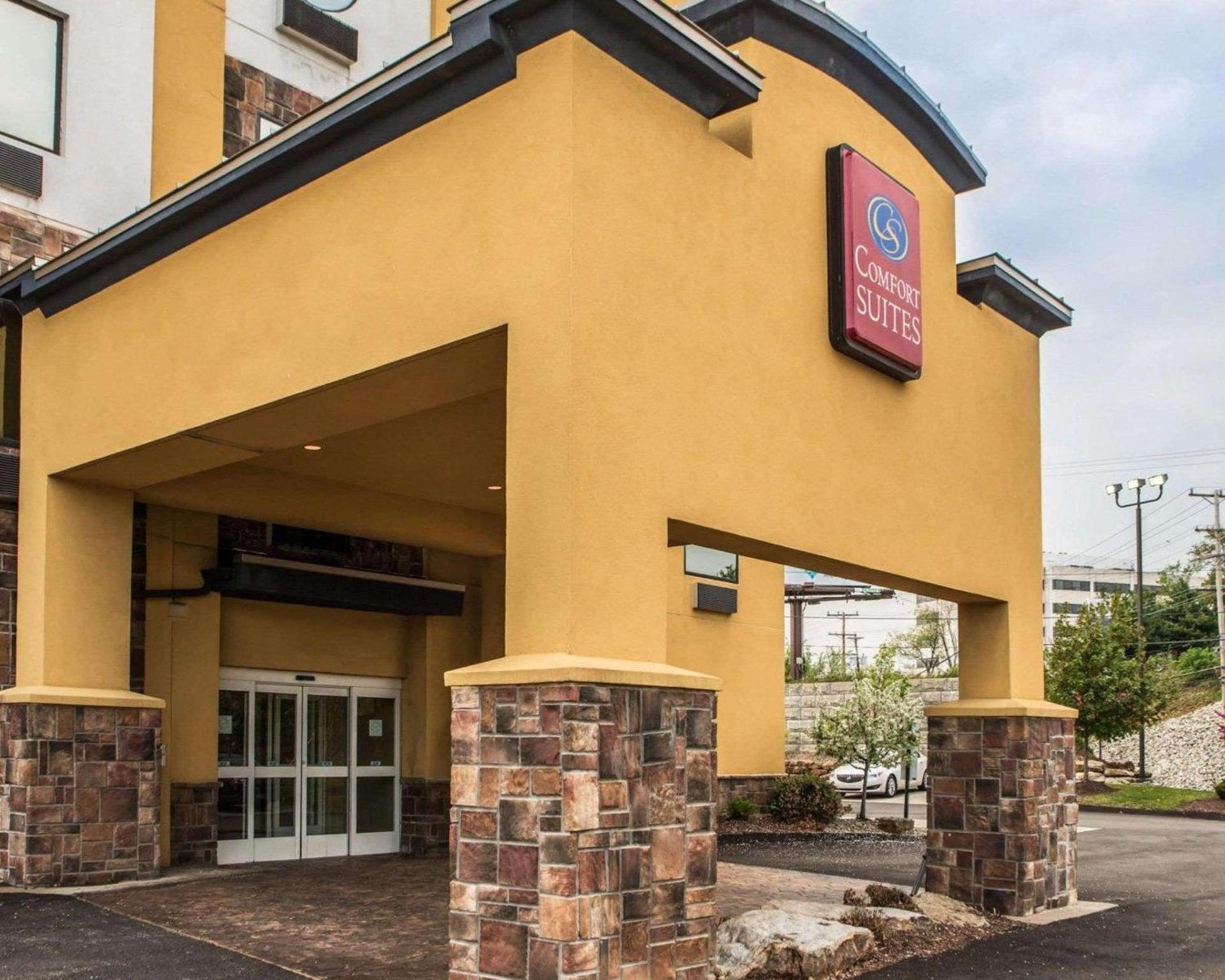 Comfort Suites Monroeville - Pittsburgh East photo 2