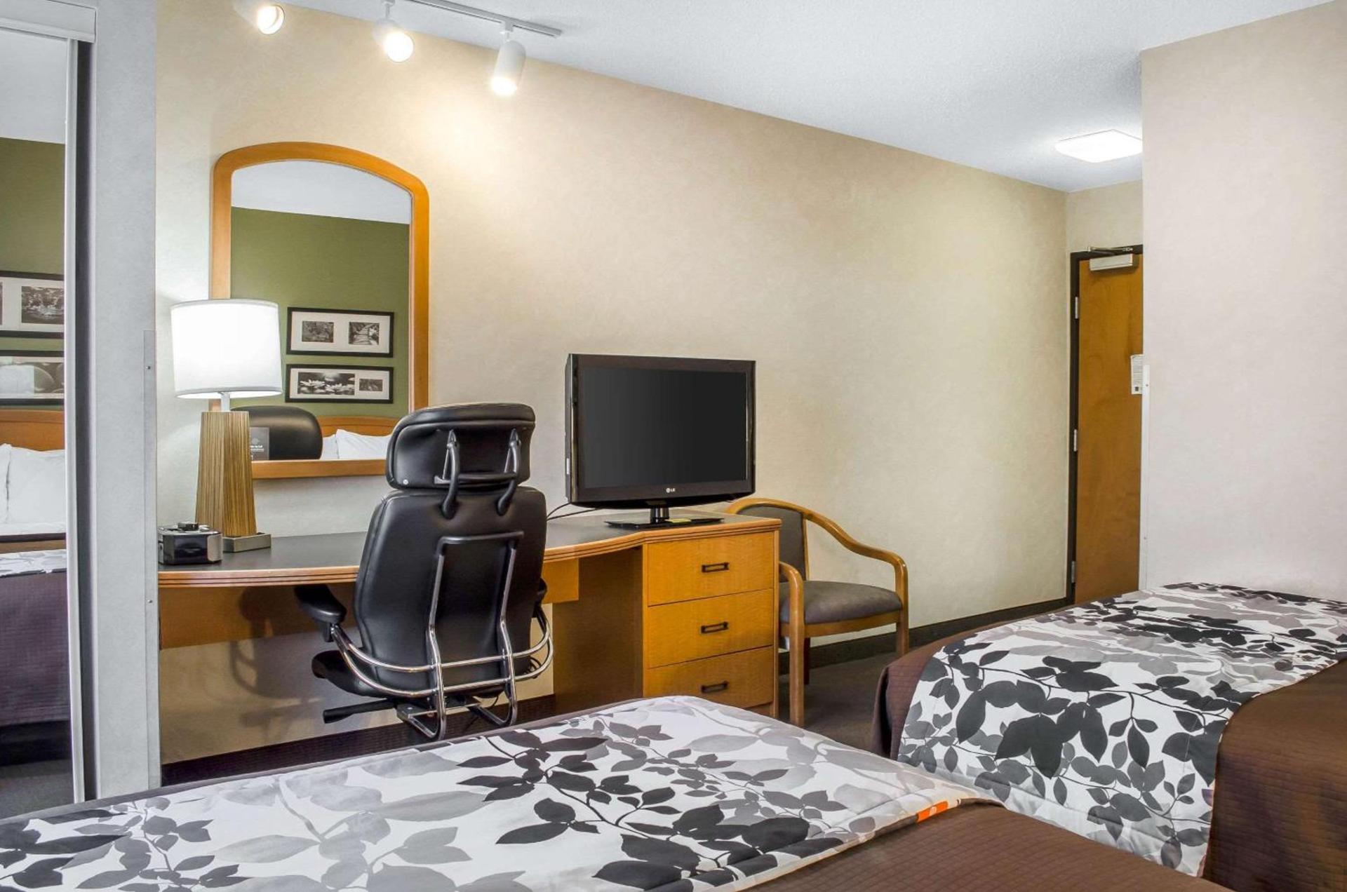 Sleep Inn & Suites Bensalem photo 14