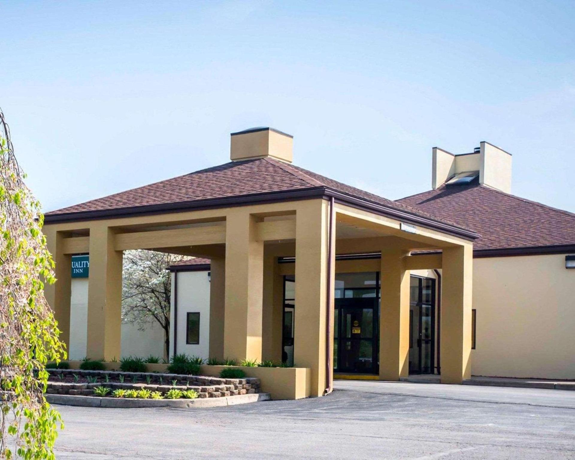 Quality Inn New Columbia-Lewisburg photo 1