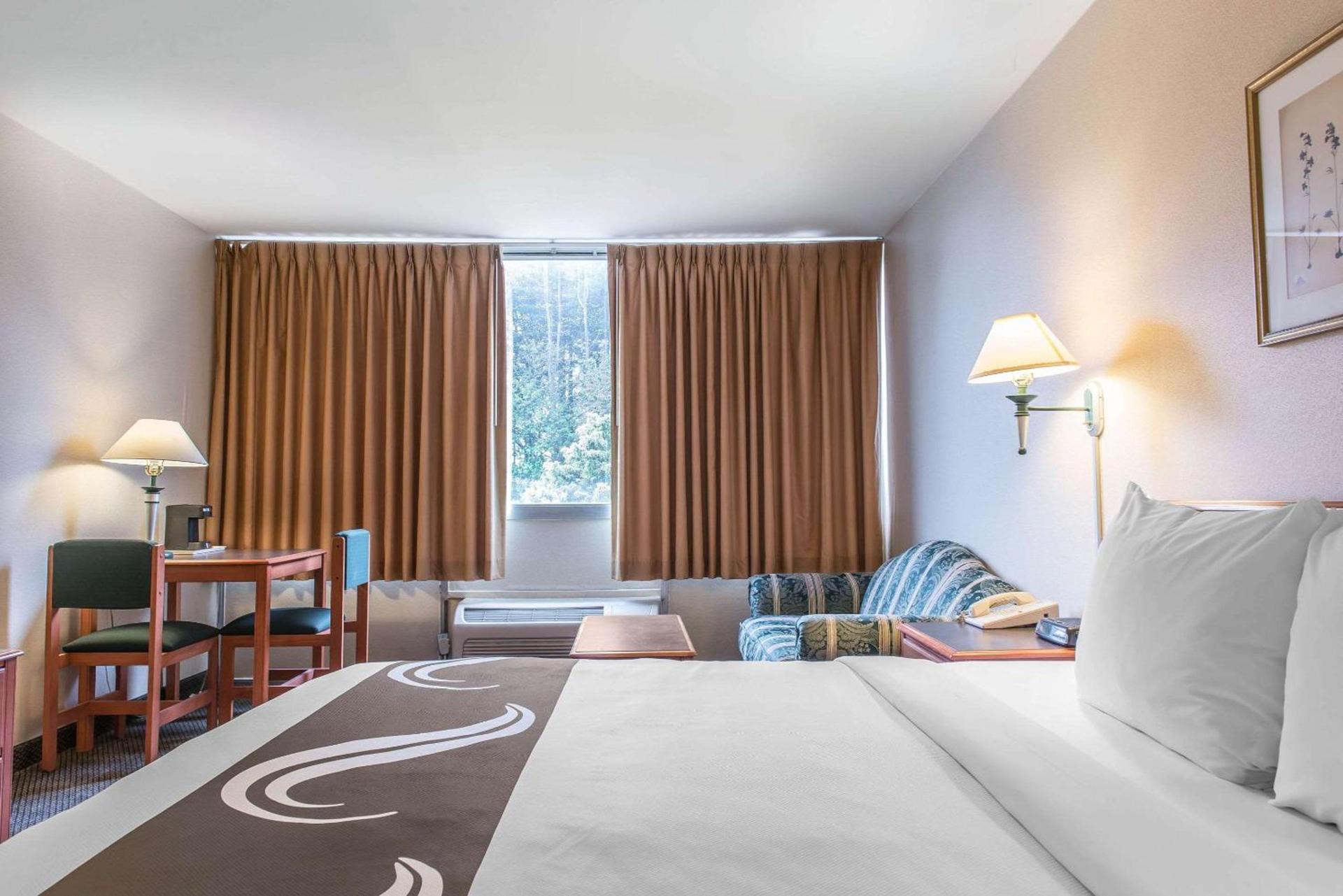 Quality Inn Hermitage South photo 16