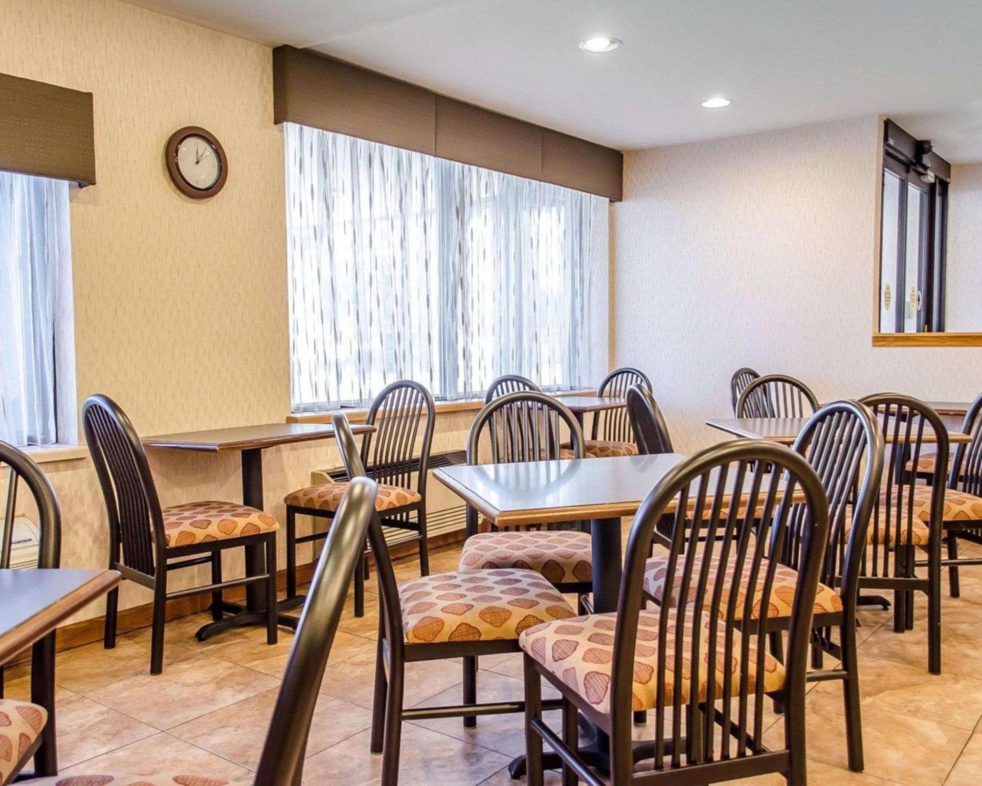 Quality Inn Harrisburg - Hershey Area photo 35