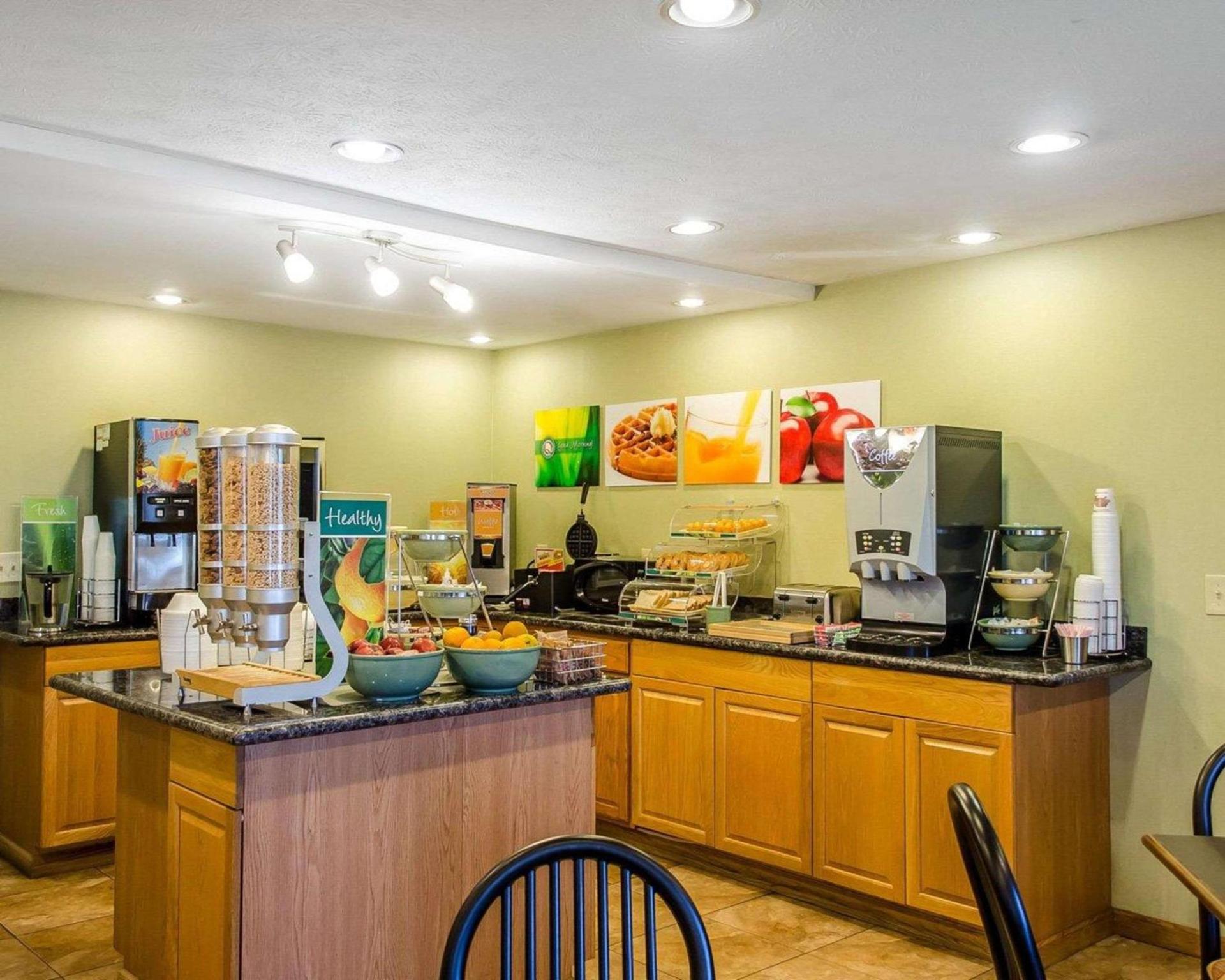 Quality Inn Harrisburg - Hershey Area photo 37