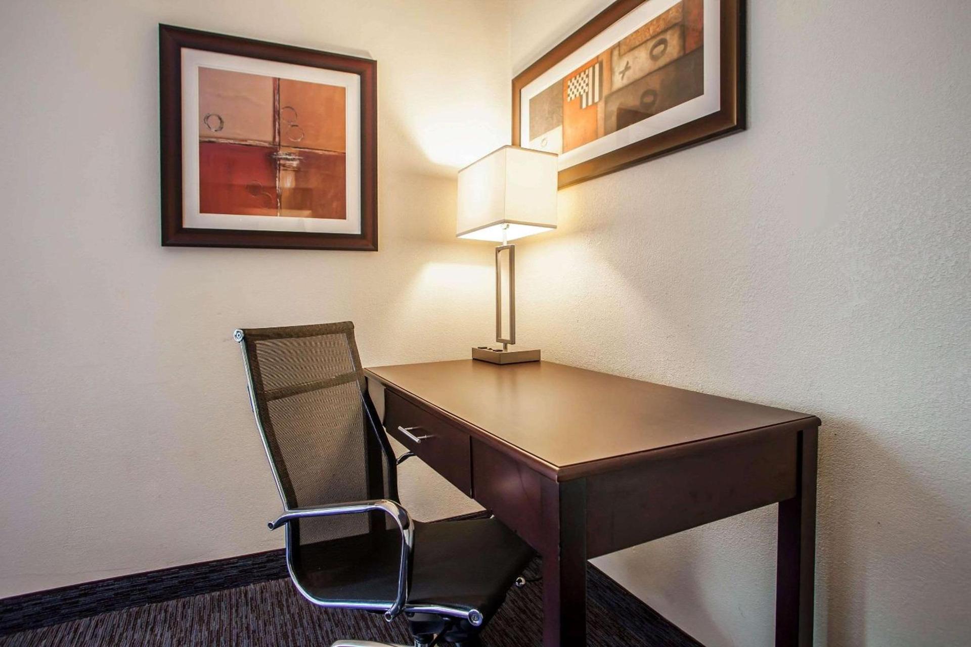 Comfort Inn Feasterville - Trevose photo 25