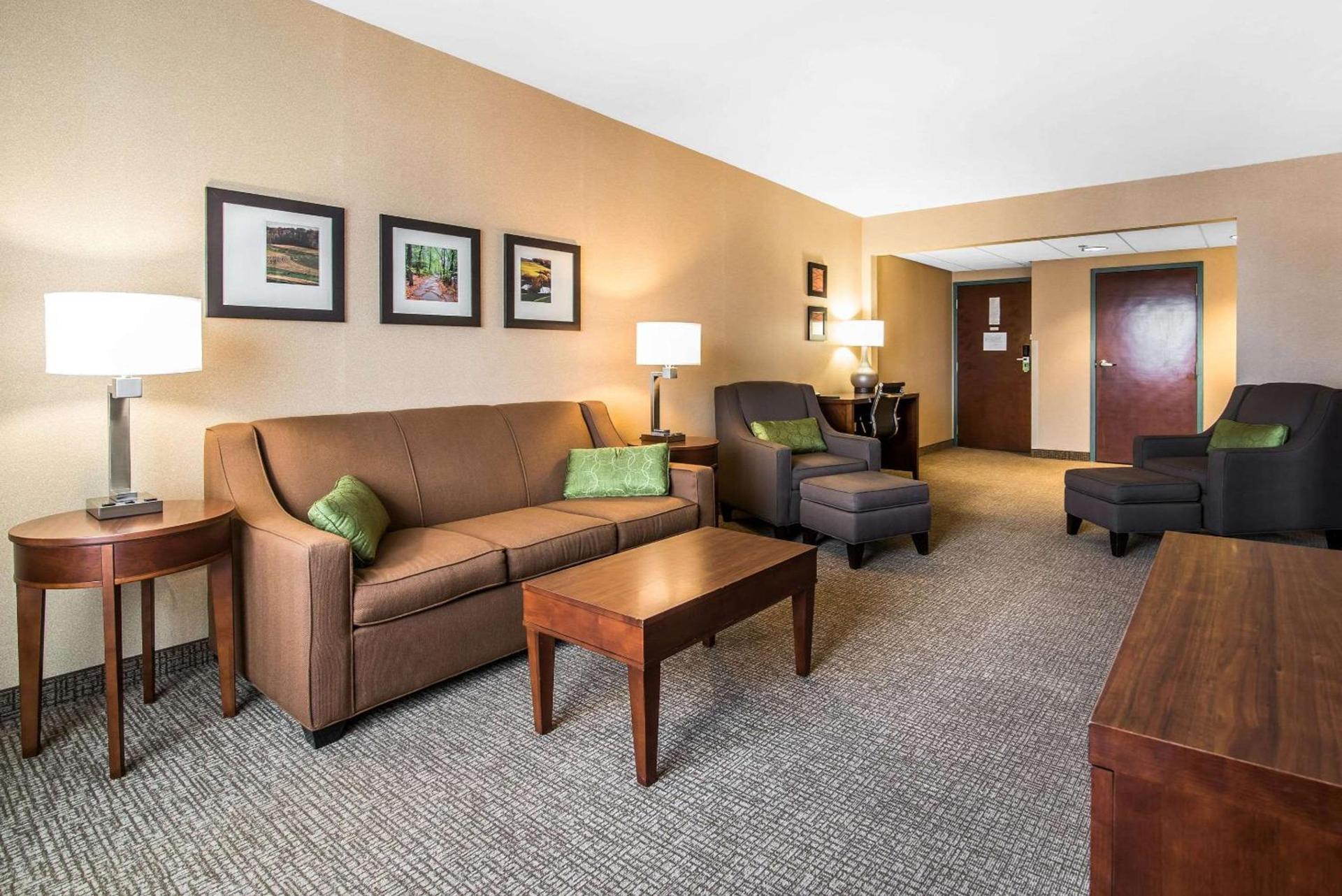 Quality Inn & Suites Towanda photo 21